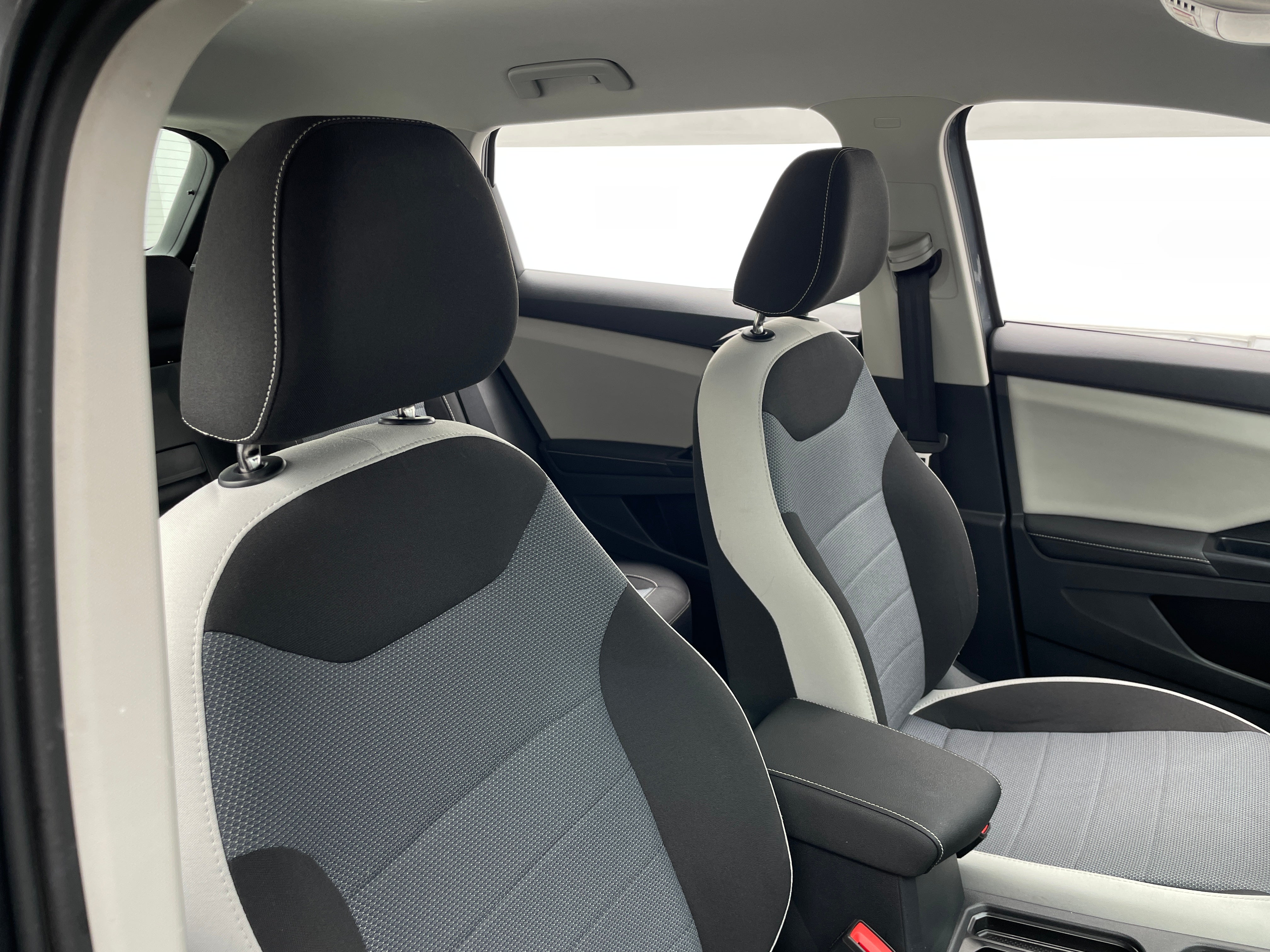 2026 Volkswagen Taos