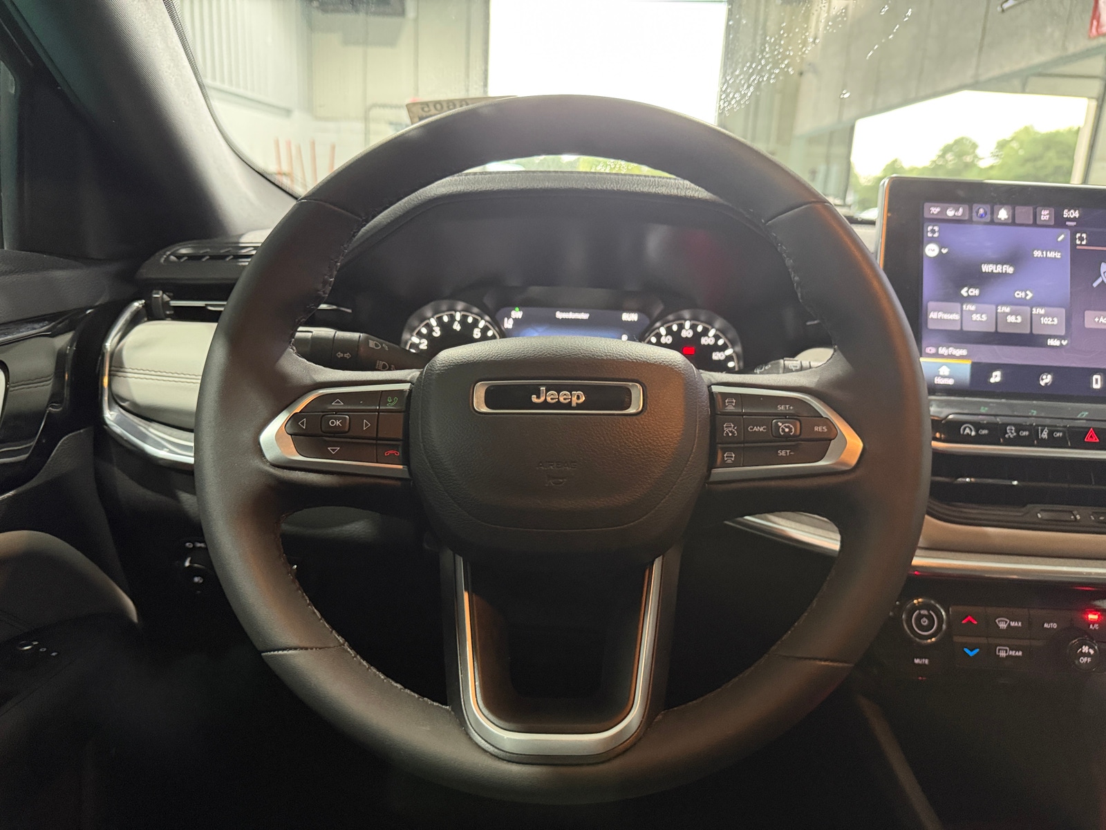 Thumbnail: 2023 Jeep Compass - 4