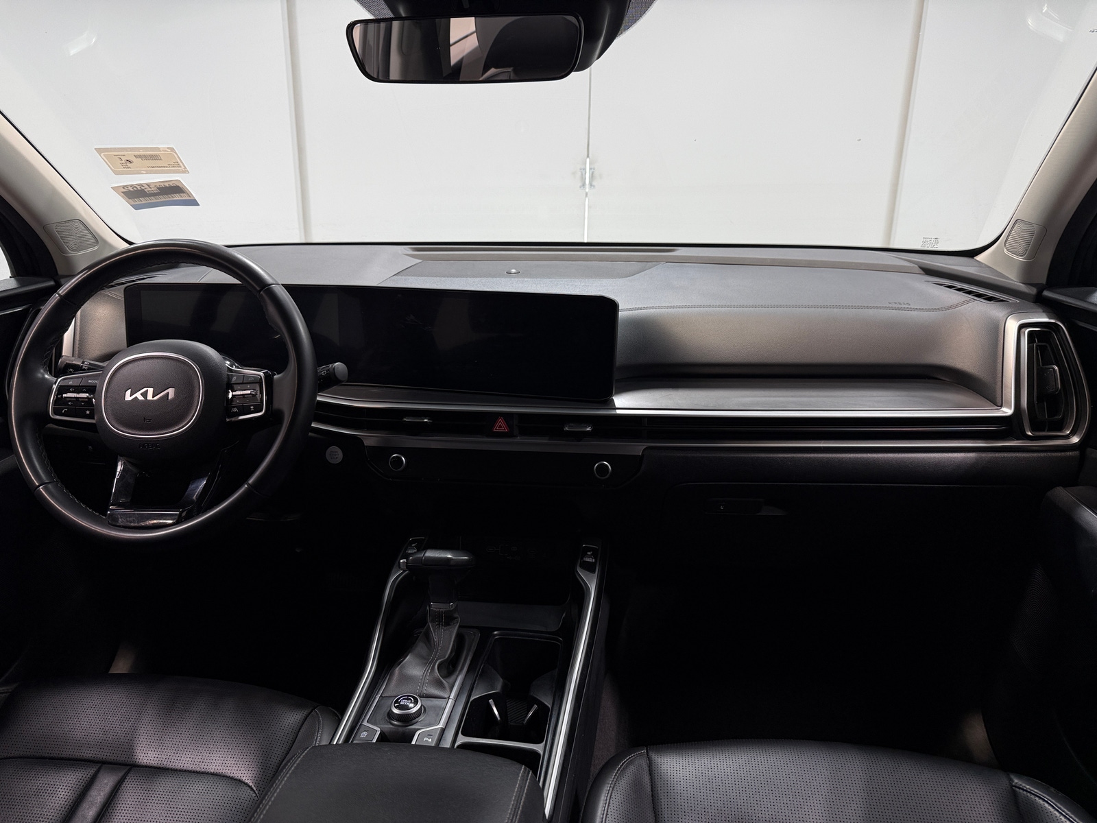 Thumbnail: 2024 Kia Sorento - 2