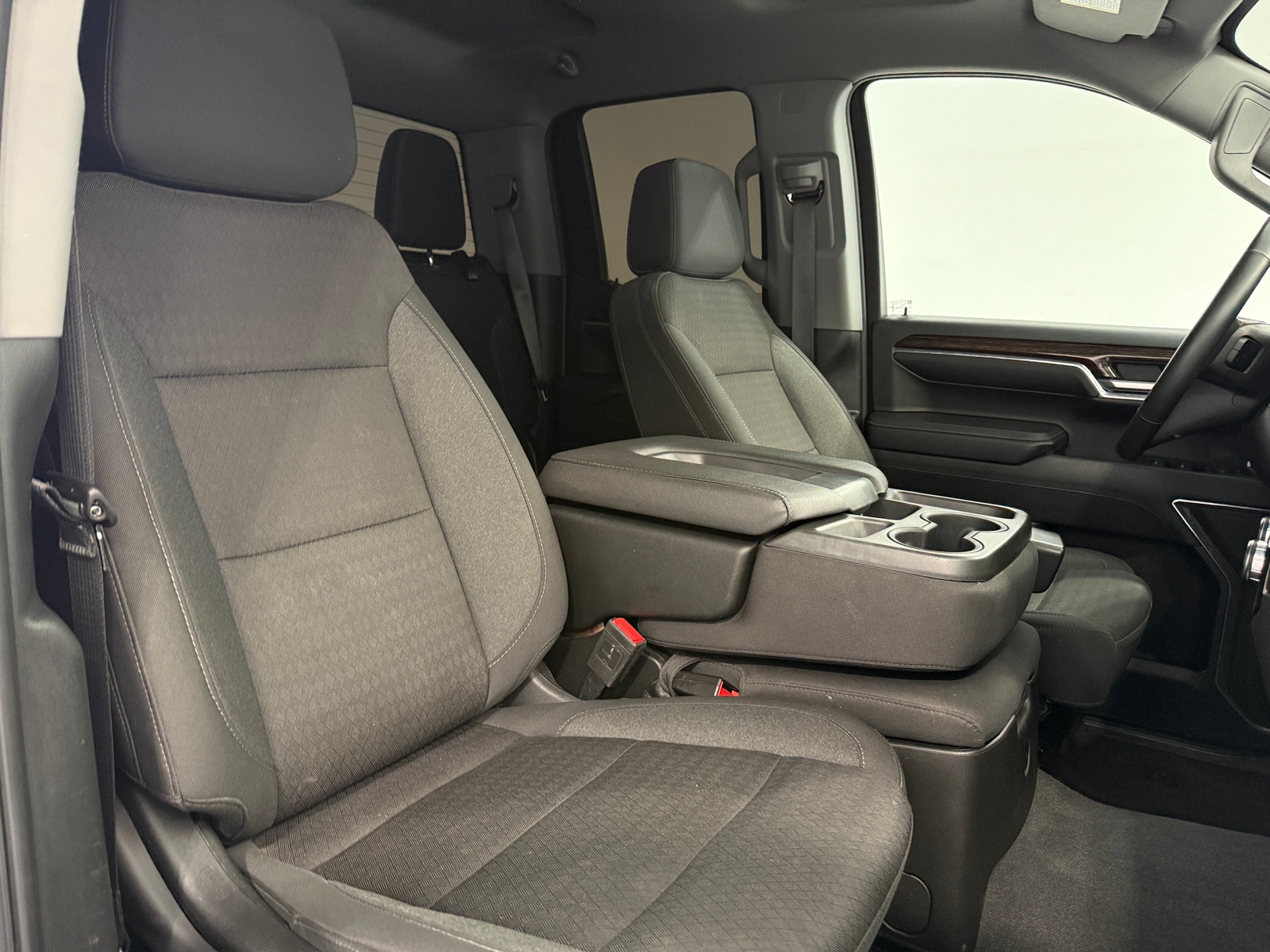 Thumbnail: 2023 GMC Sierra 1500 - 2