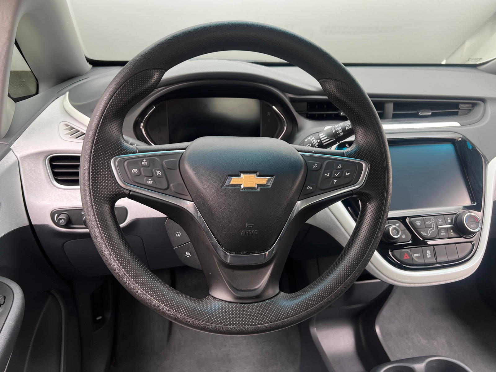 Thumbnail: 2020 Chevrolet Bolt EV - 5