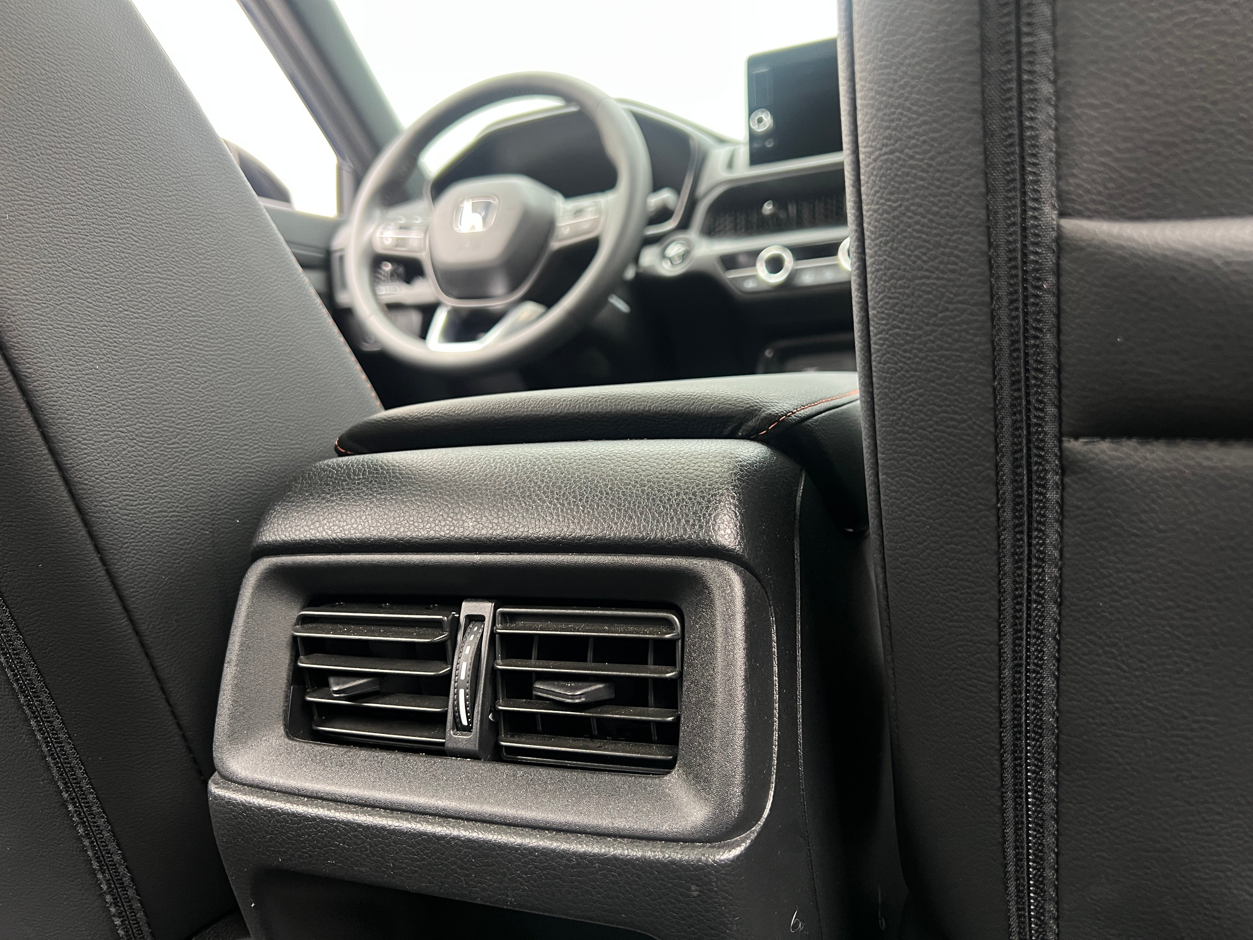 2024 Honda CR-V Sport-L - Photo 4