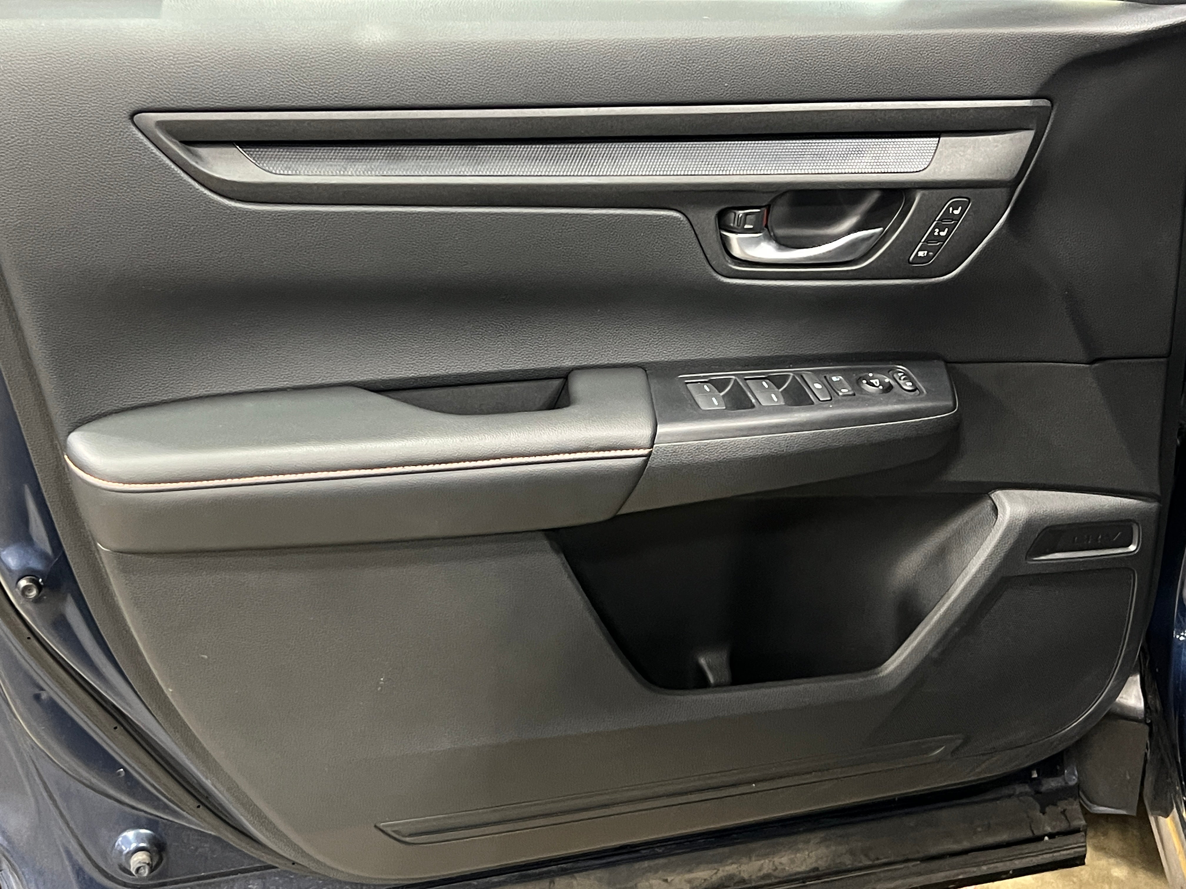 2024 Honda CR-V Sport-L - Photo 10
