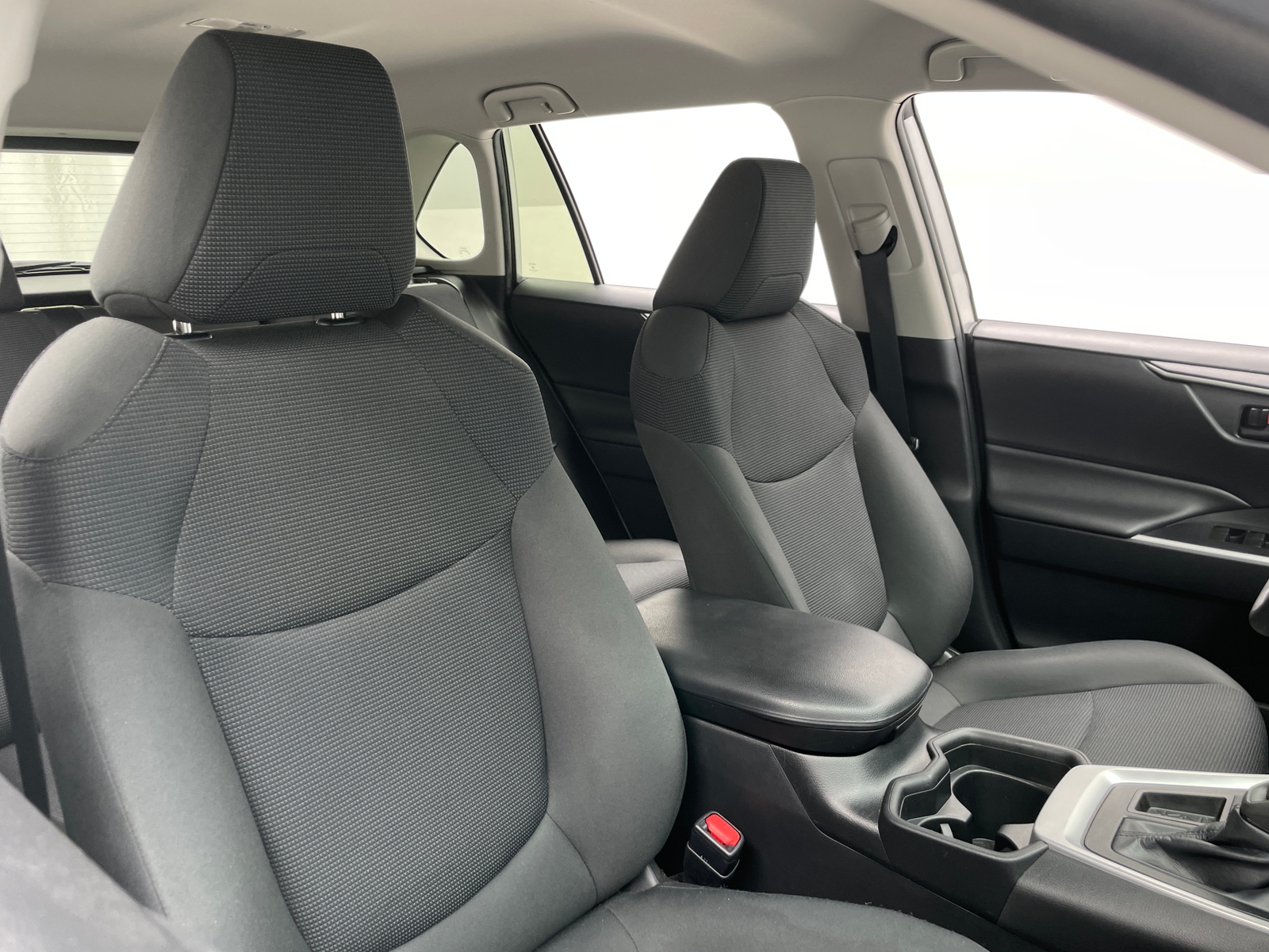 Thumbnail: 2019 Toyota RAV4 - 2