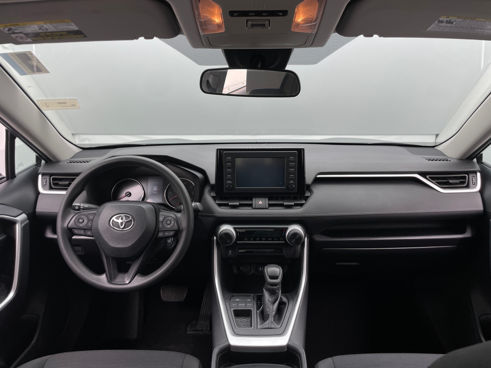 Thumbnail: 2019 Toyota RAV4 - 3