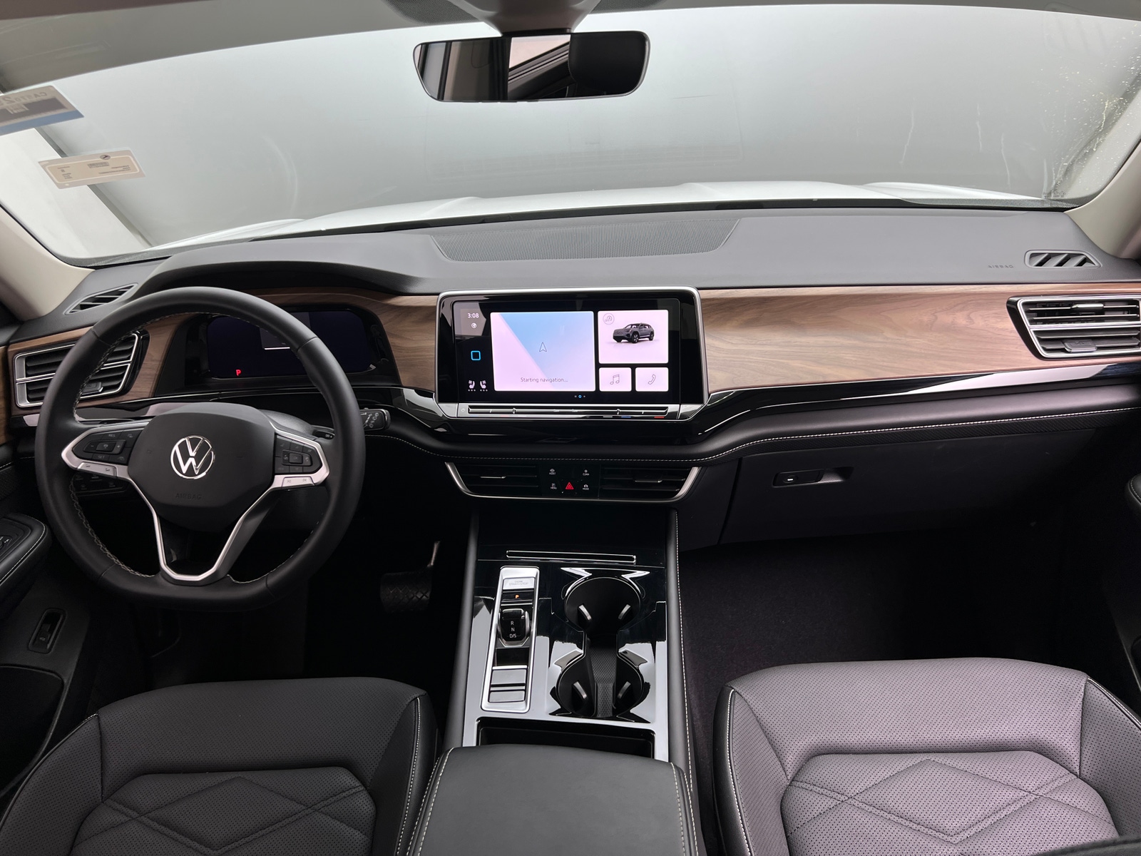Thumbnail: 2024 Volkswagen Atlas - 2