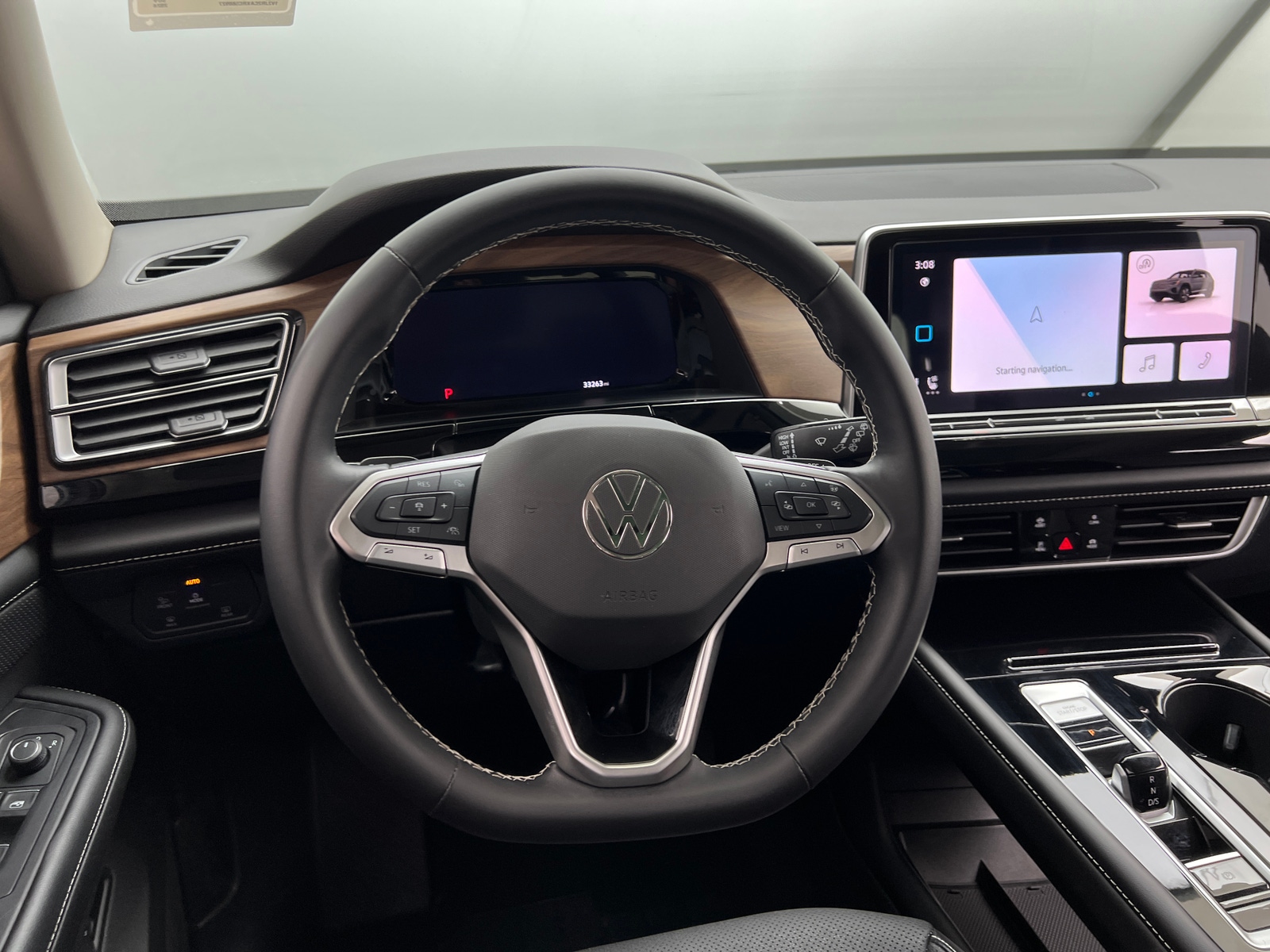 Thumbnail: 2024 Volkswagen Atlas - 4