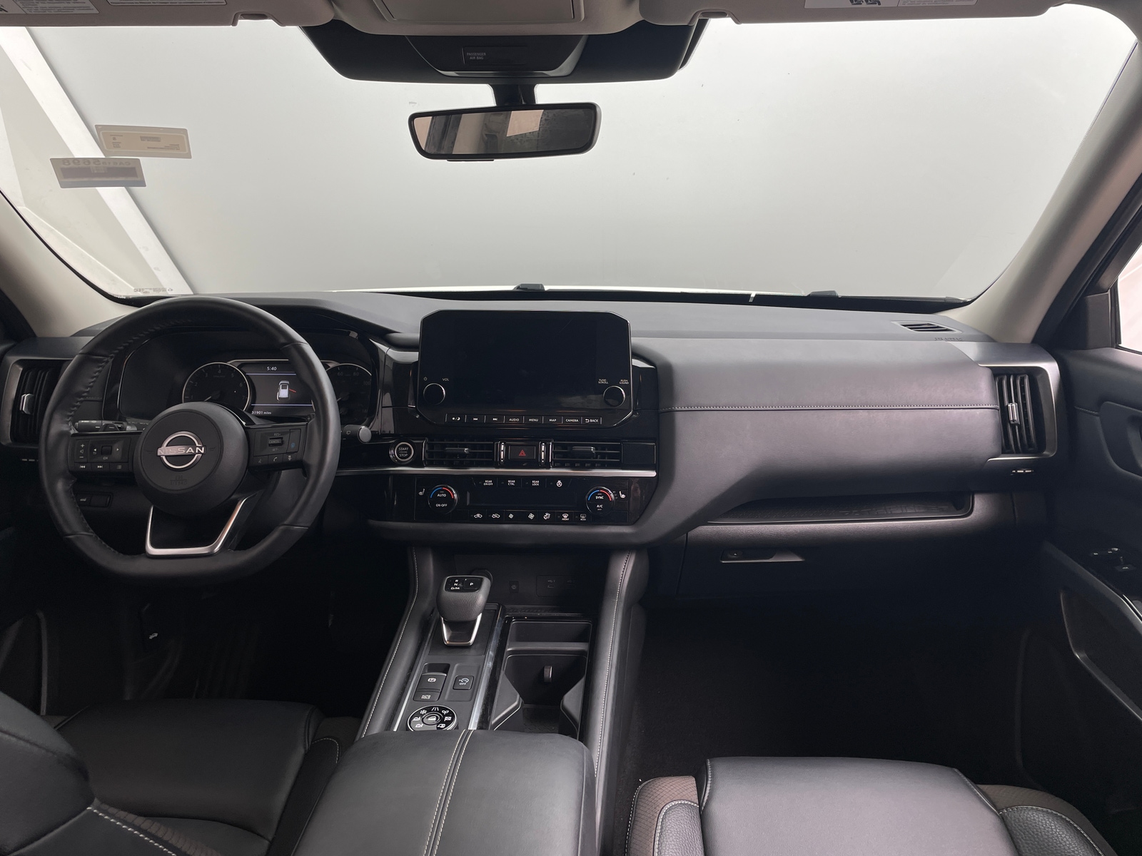 Thumbnail: 2024 Nissan Pathfinder - 2