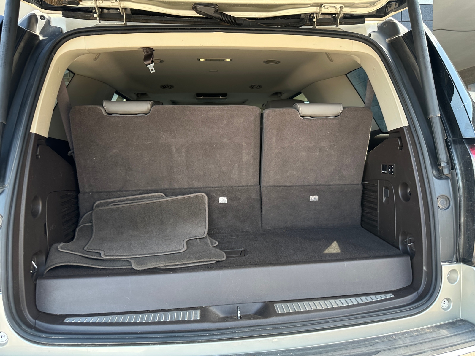 Thumbnail: 2017 GMC Yukon - 6