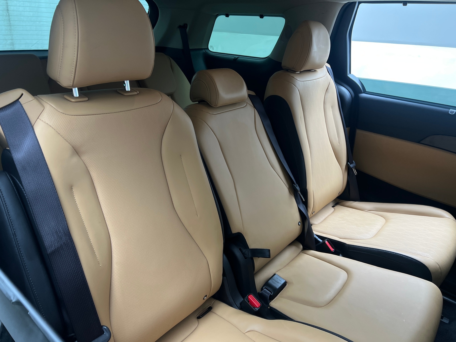 Thumbnail: 2024 Kia Carnival - 5