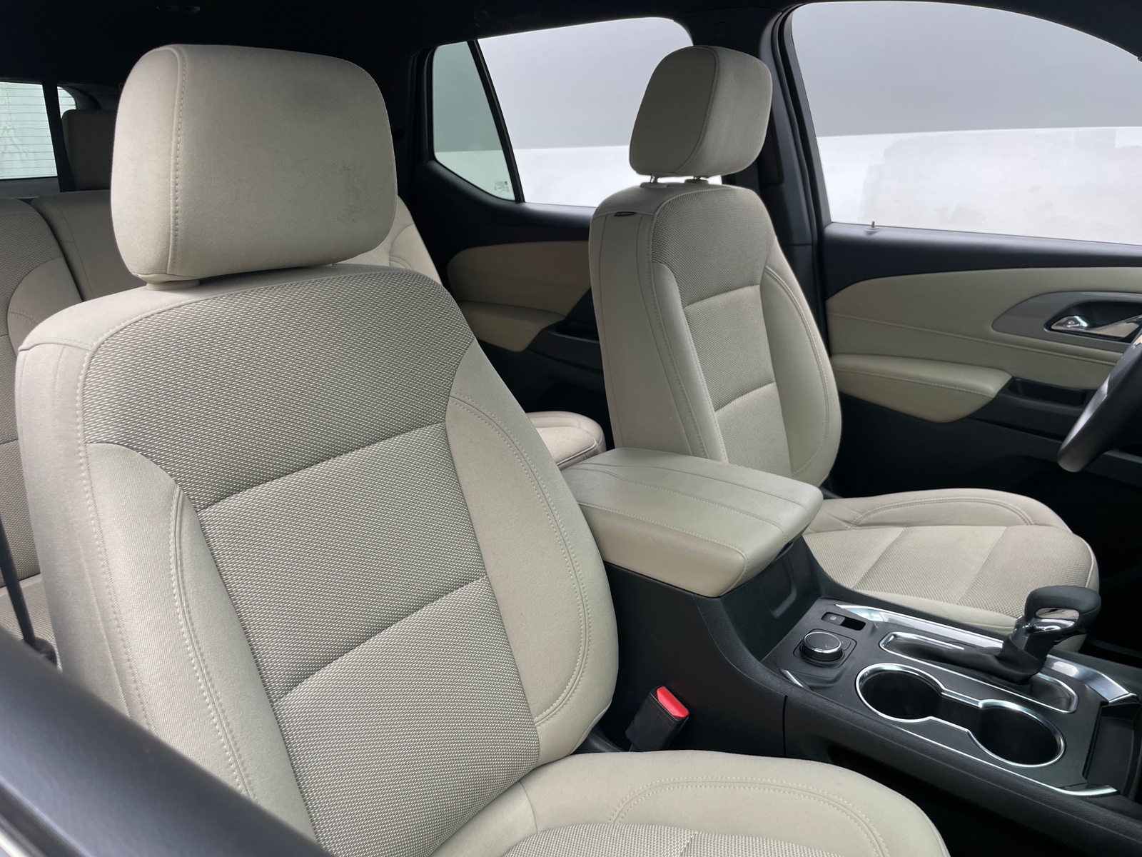 Thumbnail: 2023 Chevrolet Traverse - 2