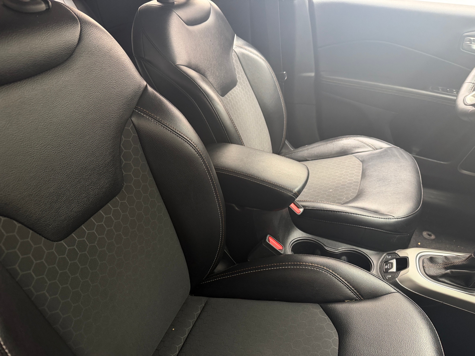Thumbnail: 2018 Jeep Compass - 2