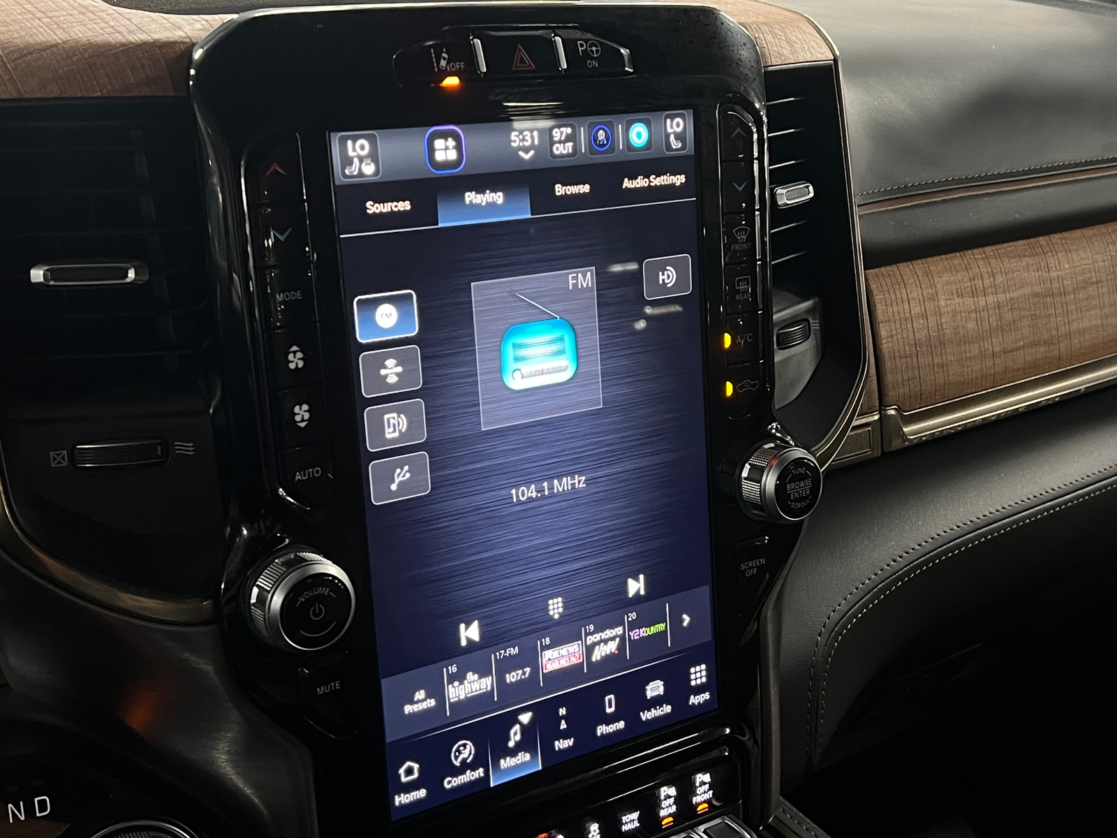 Thumbnail: 2023 RAM 1500 - 3