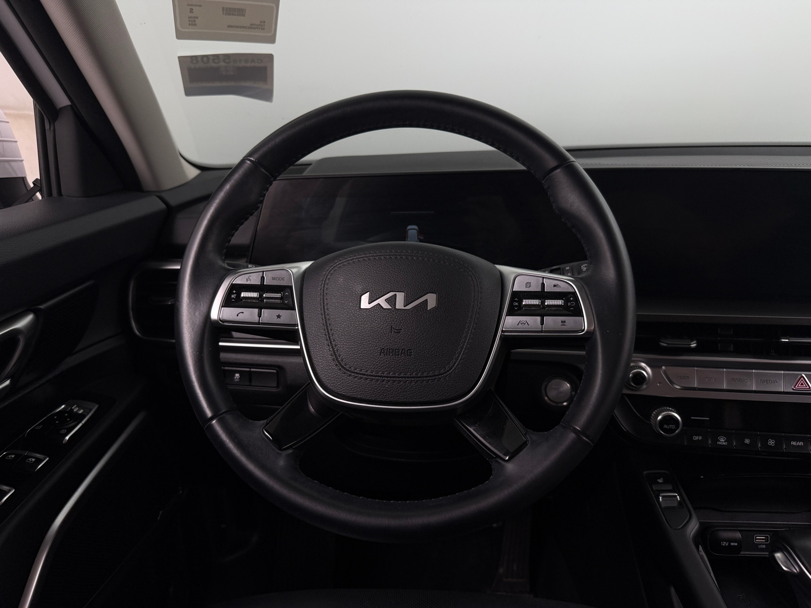 Thumbnail: 2024 Kia Telluride - 4