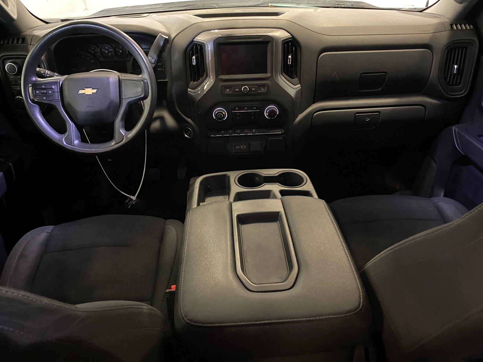Thumbnail: 2022 Chevrolet Silverado 1500 - 3