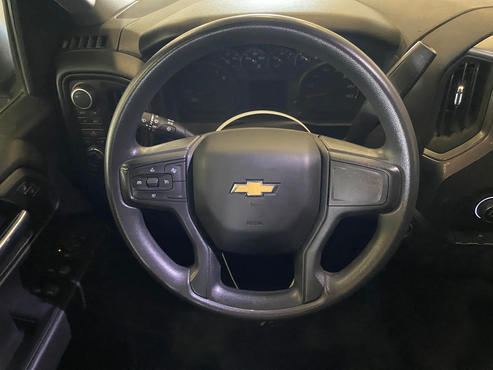 Thumbnail: 2022 Chevrolet Silverado 1500 - 5