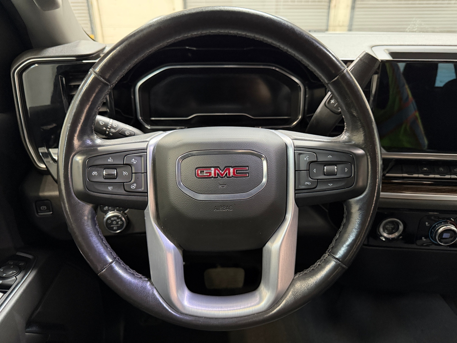 Thumbnail: 2022 GMC Sierra 1500 - 5