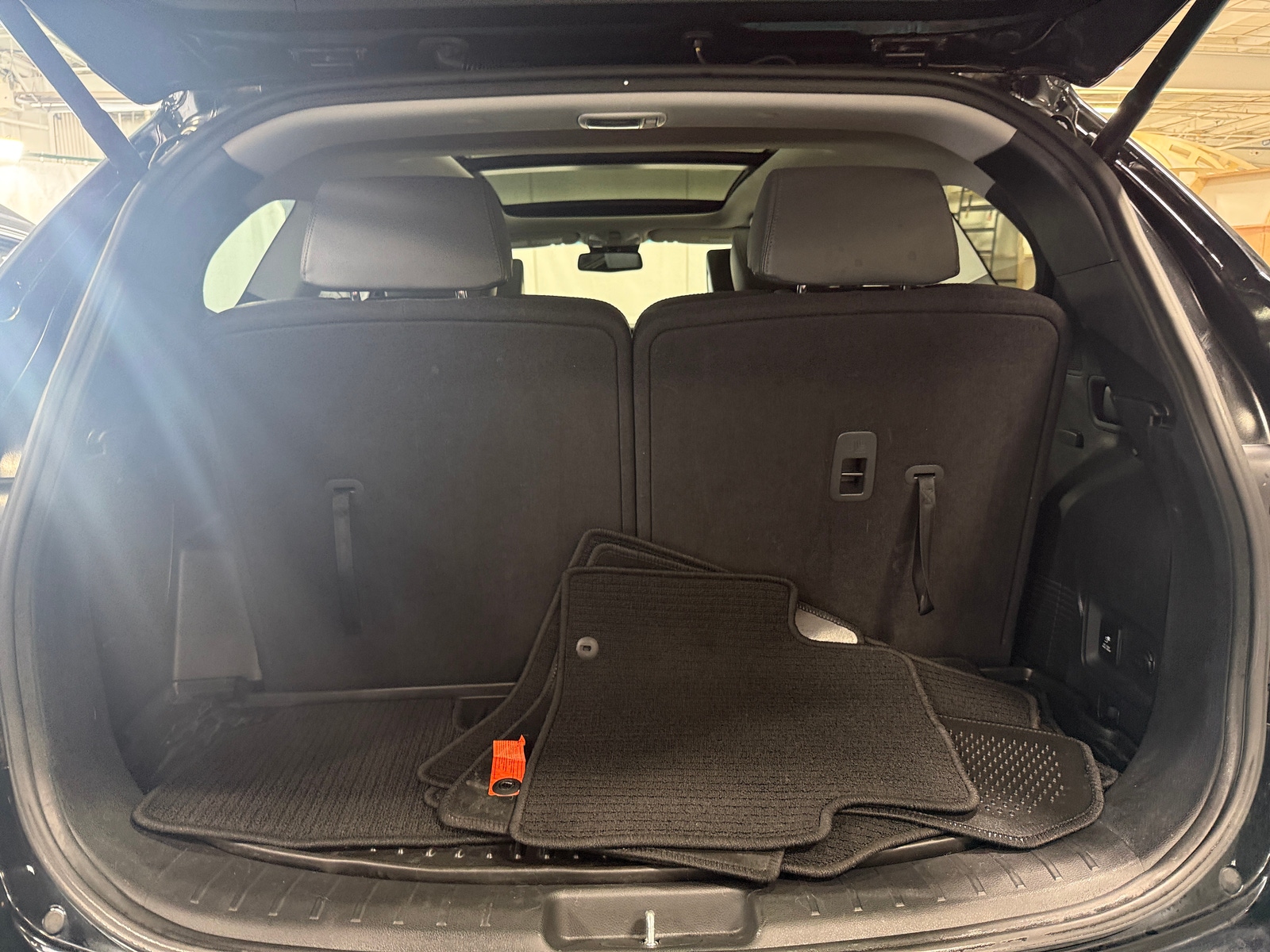 Thumbnail: 2019 Hyundai Santa Fe - 6
