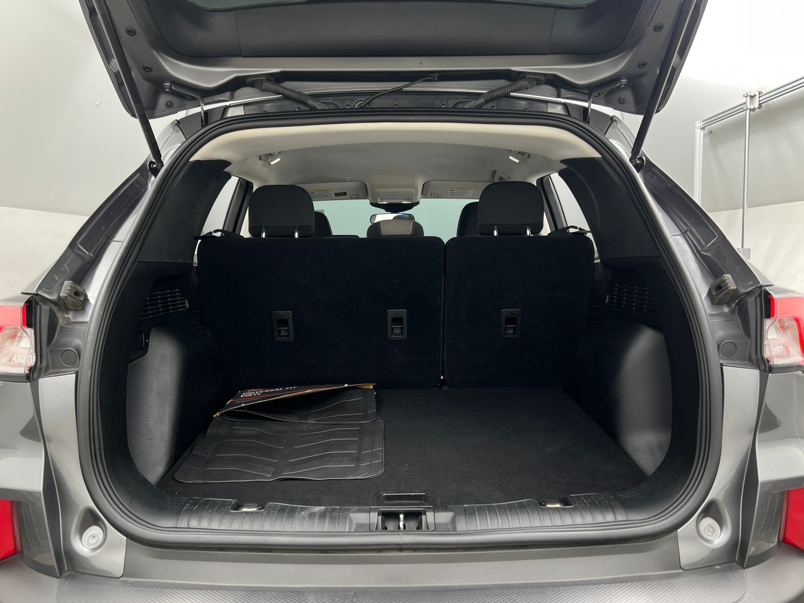 Thumbnail: 2021 Ford Escape - 7