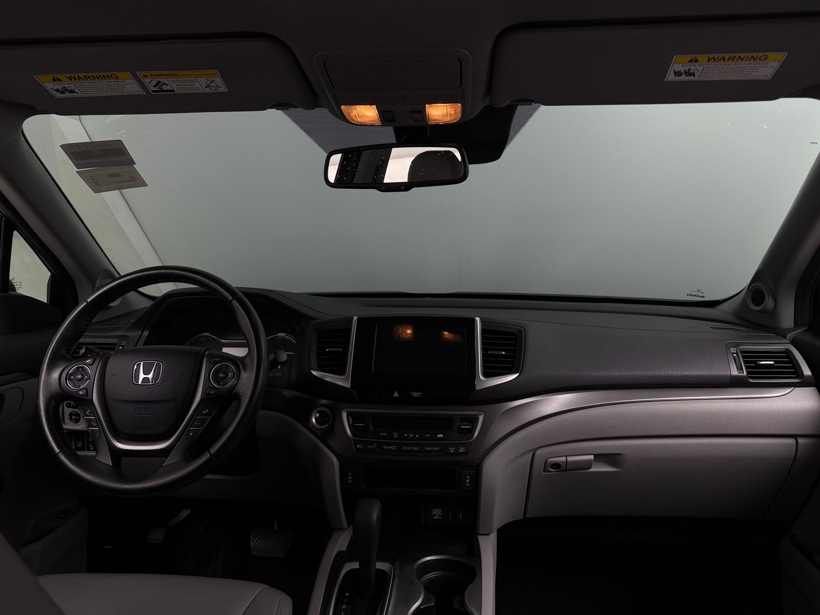Thumbnail: 2017 Honda Pilot - 2