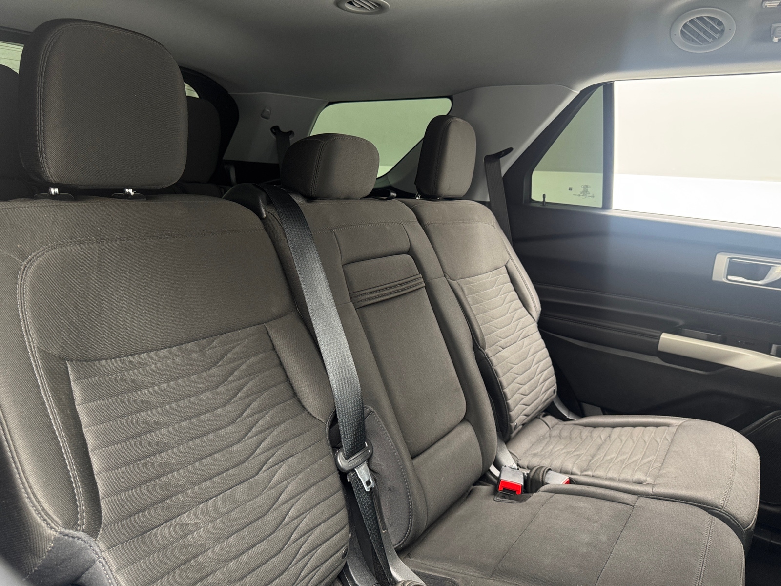 Thumbnail: 2021 Ford Explorer - 6