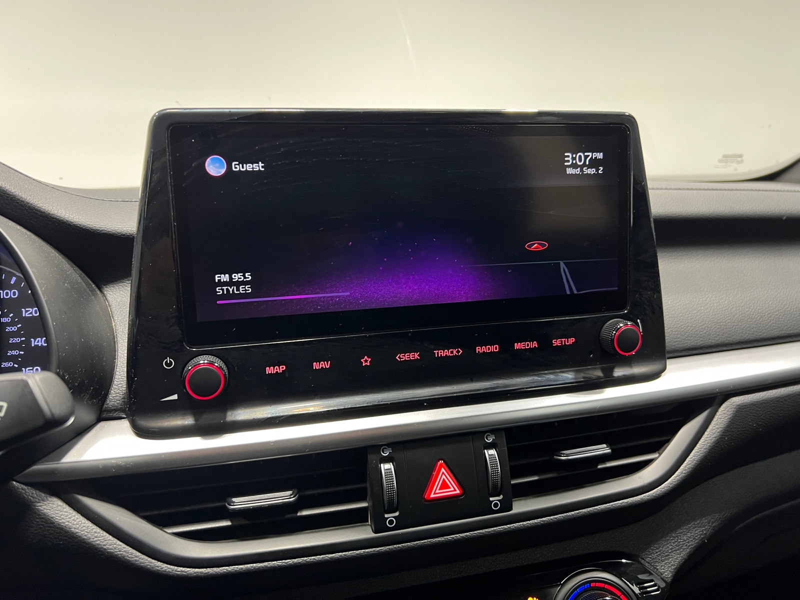 Thumbnail: 2022 Kia Forte - 3