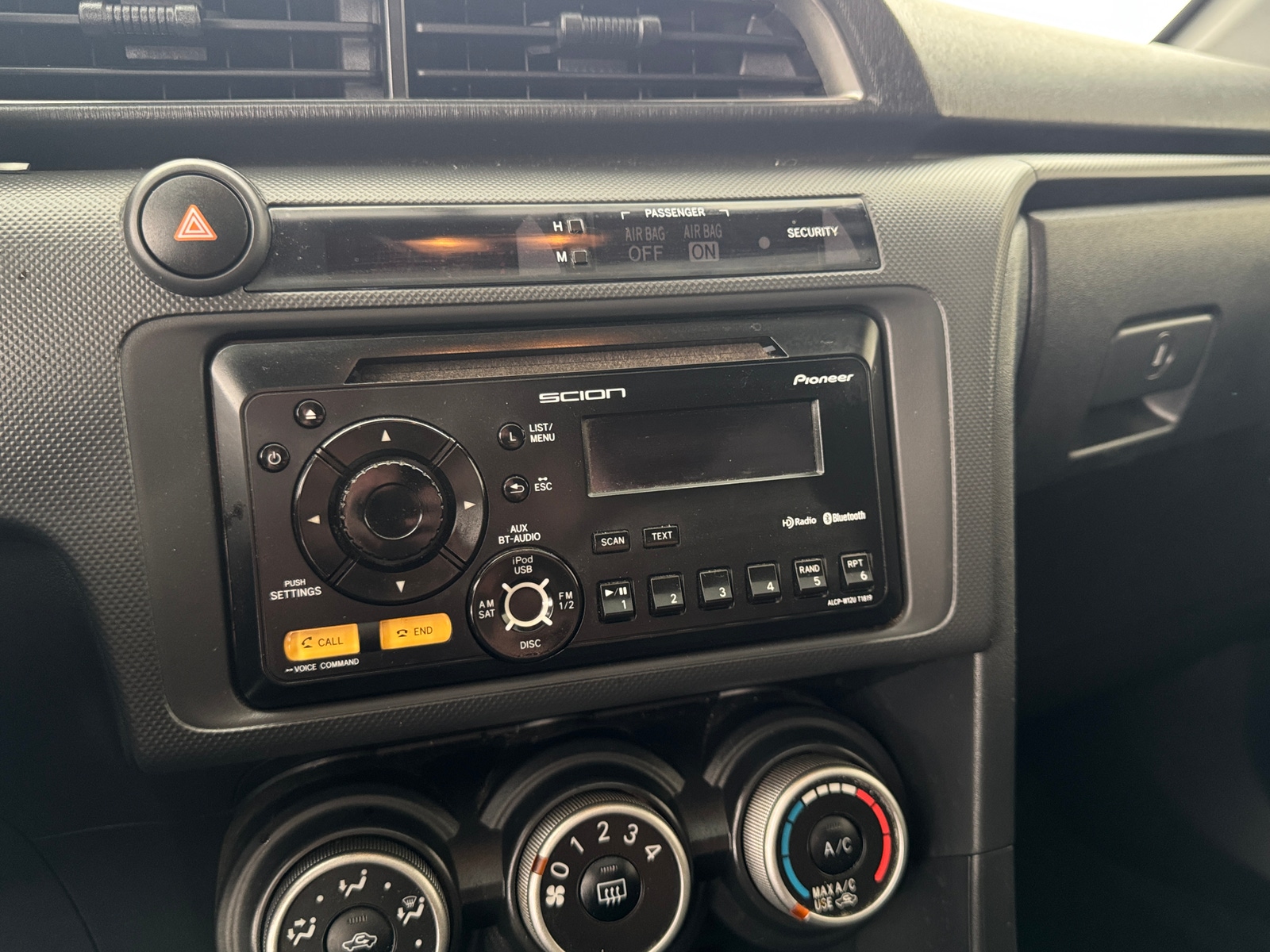 Thumbnail: 2013 Scion tC - 3