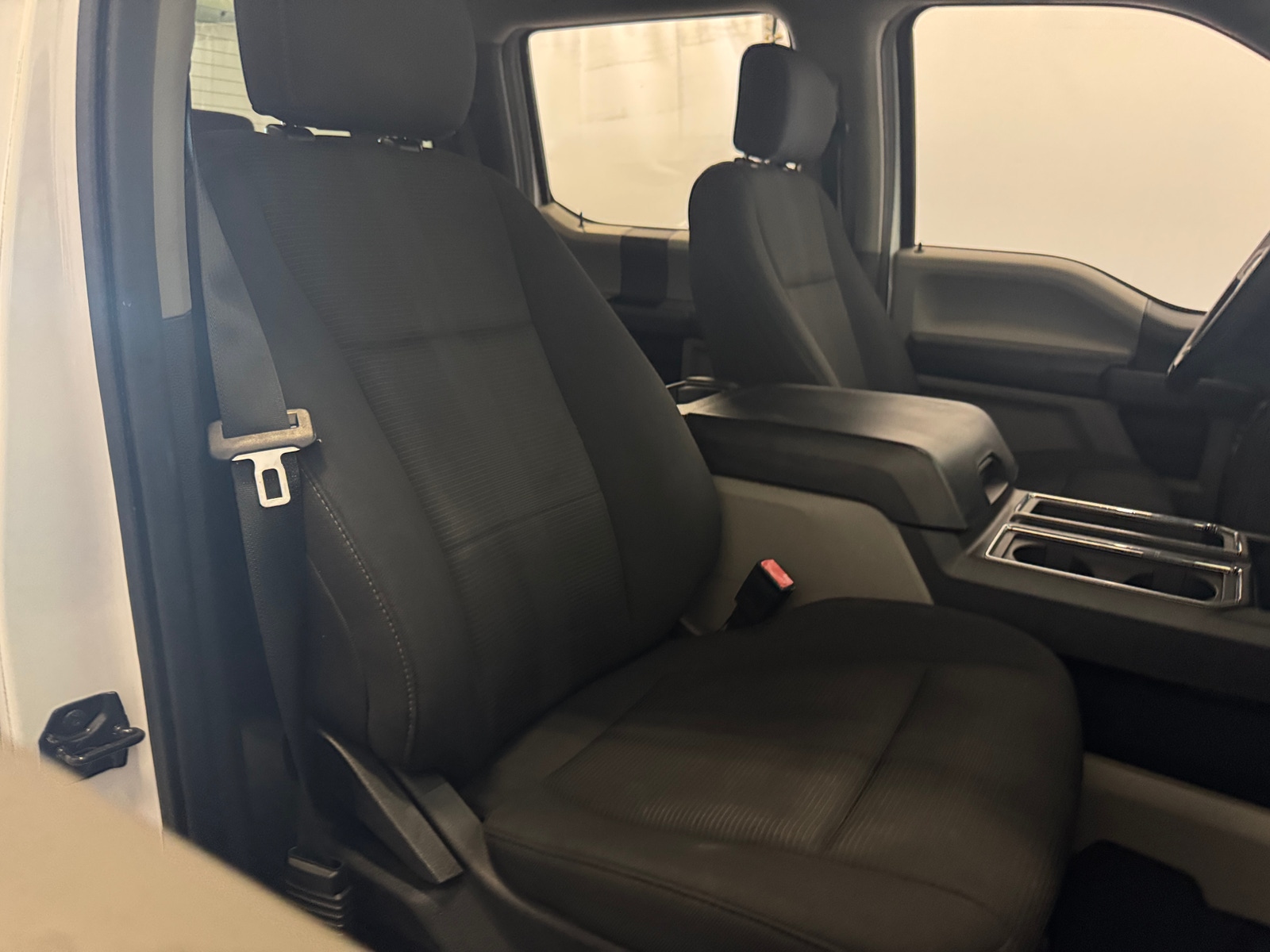Thumbnail: 2019 Ford Econoline - 2