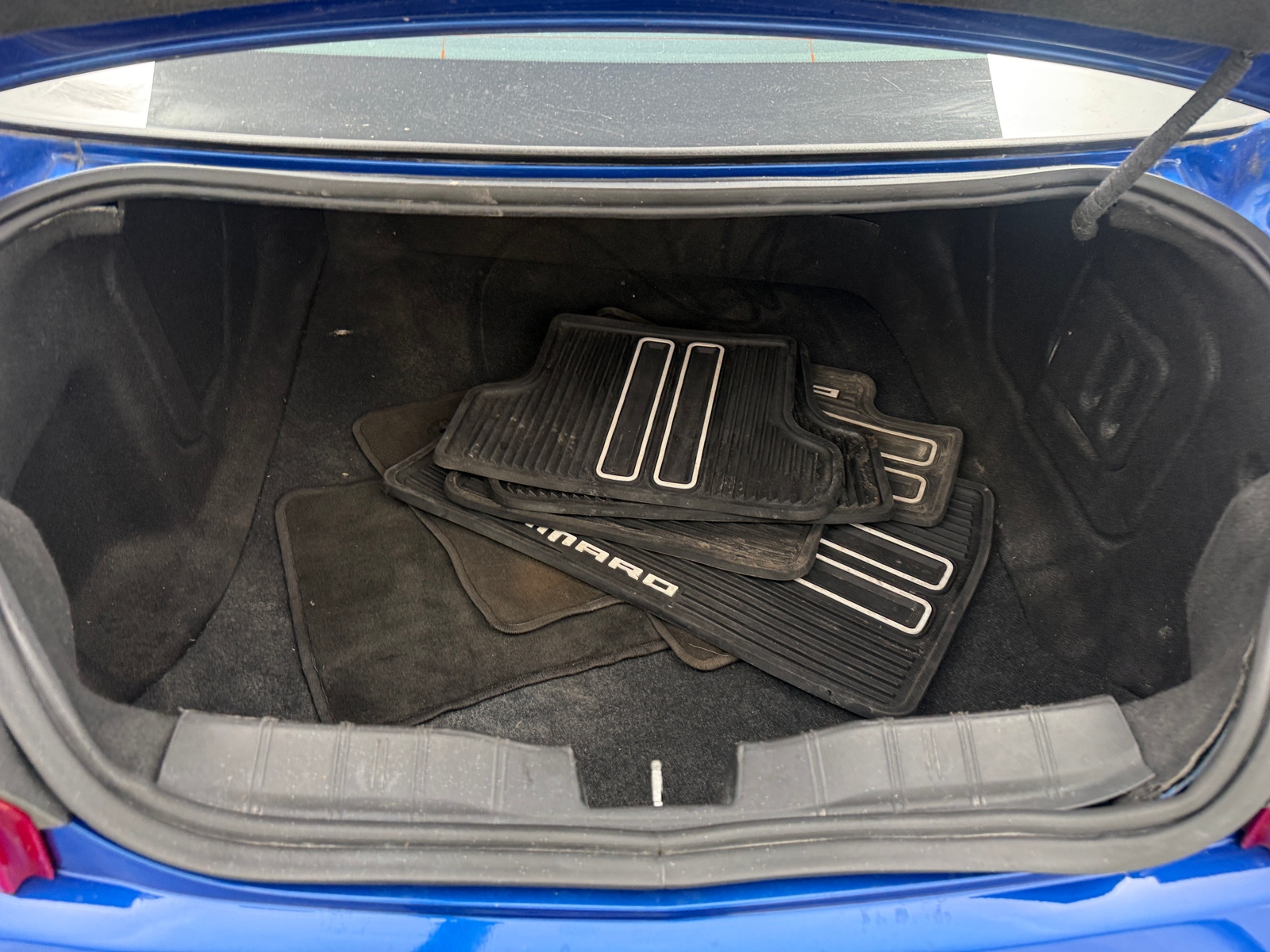 Thumbnail: 2018 Chevrolet Camaro - 4