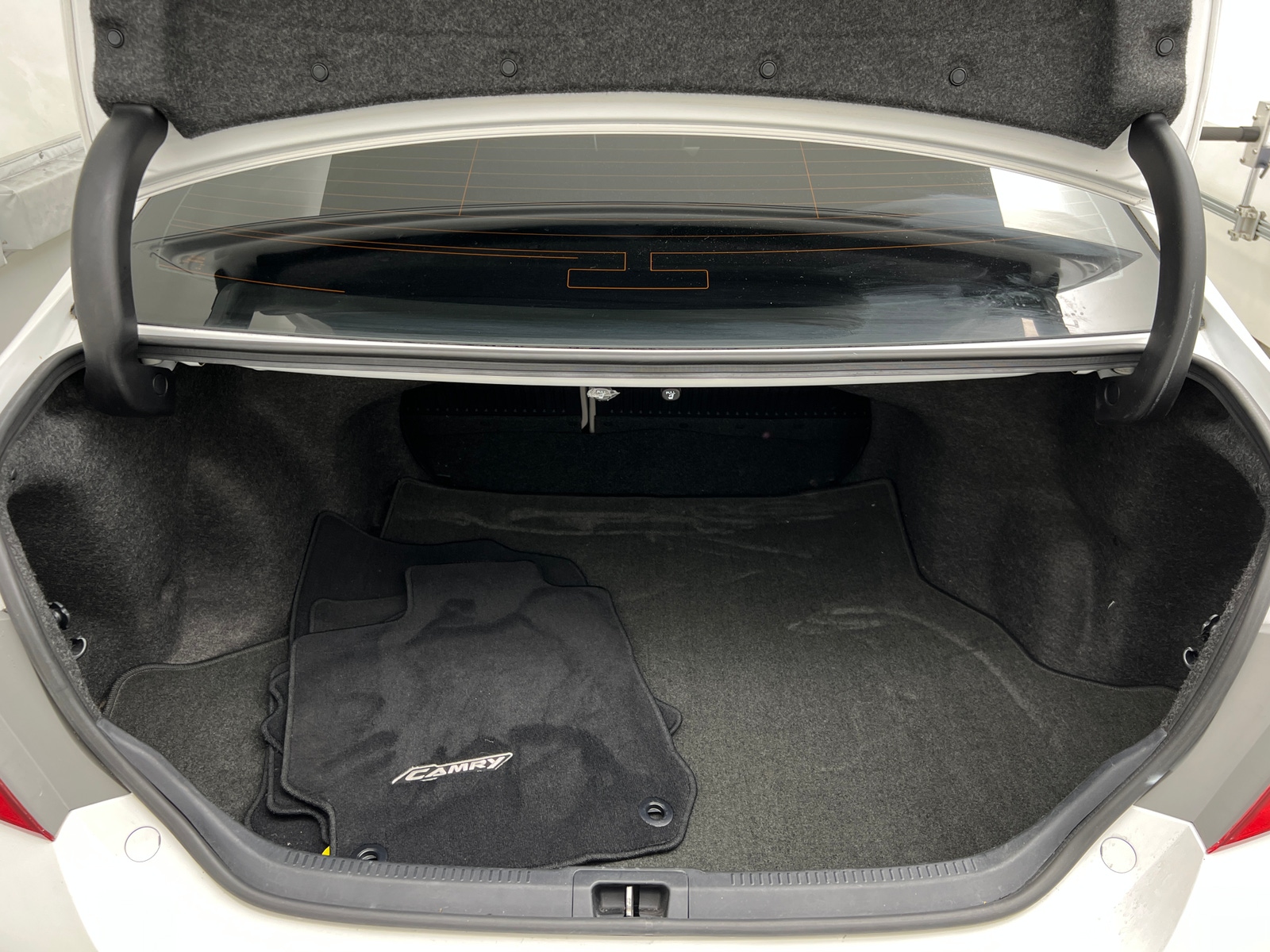 Thumbnail: 2016 Toyota Camry - 7
