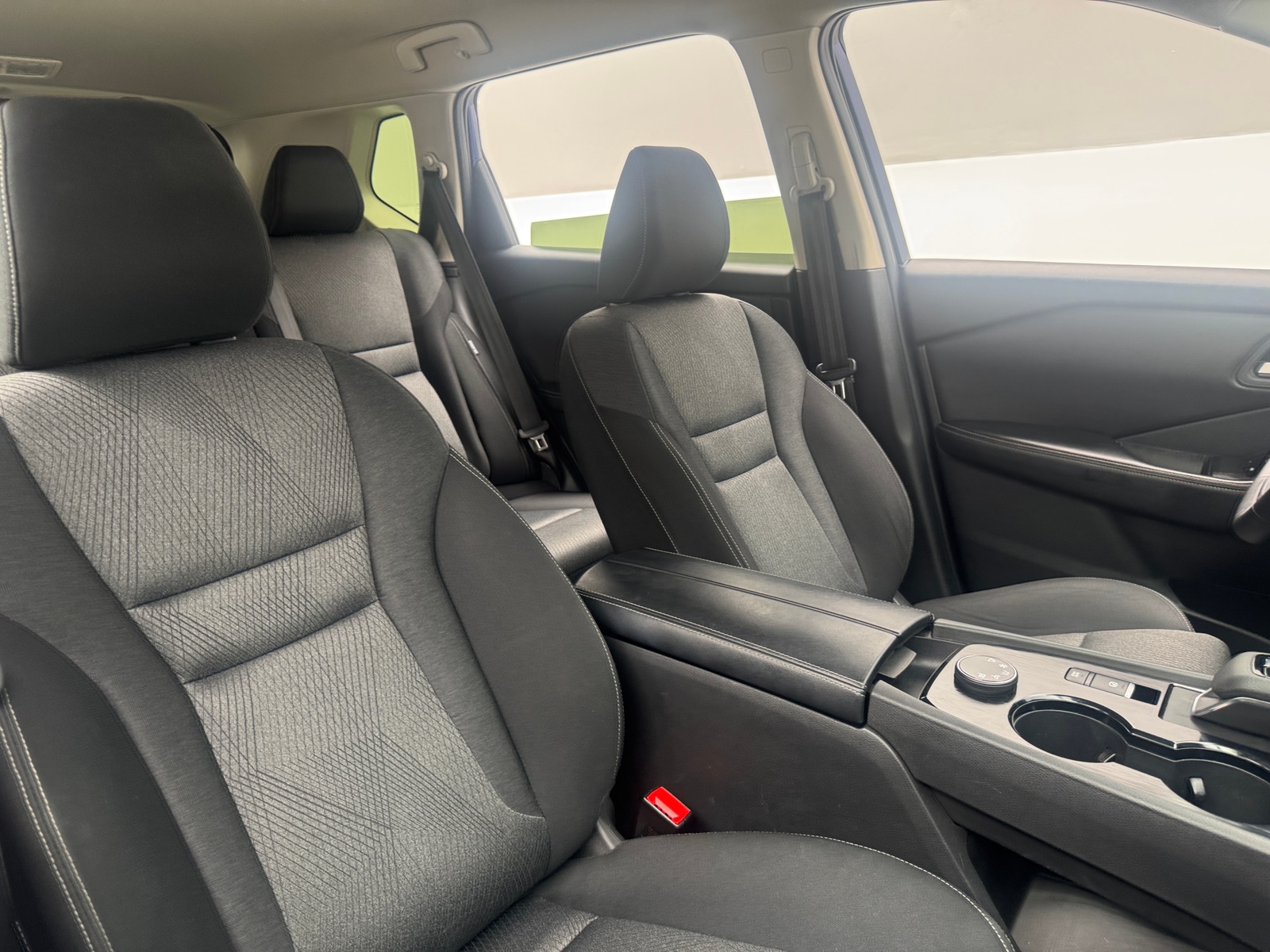 Thumbnail: 2025 Nissan Rogue - 2