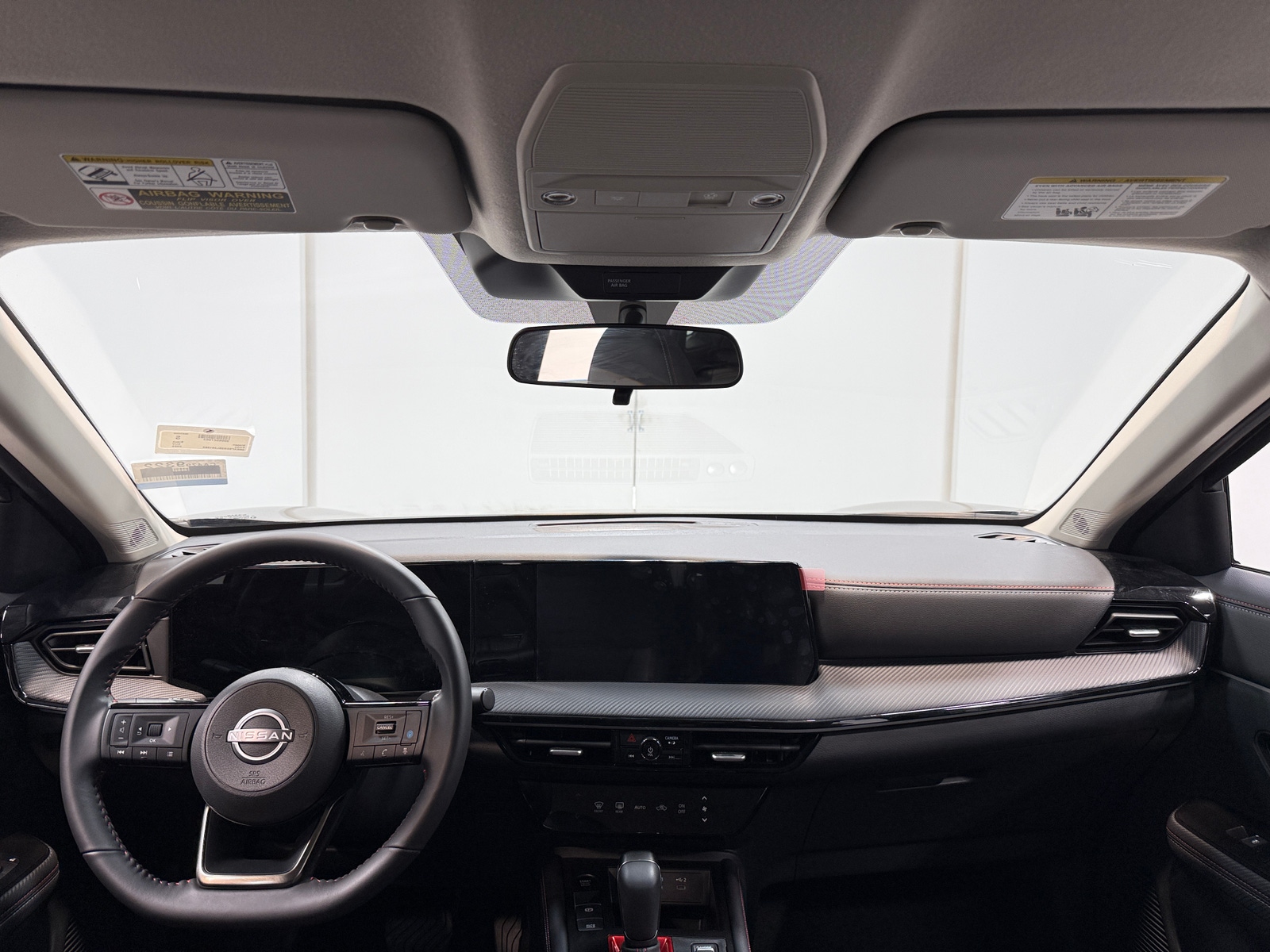 Thumbnail: 2025 Nissan Kicks - 2
