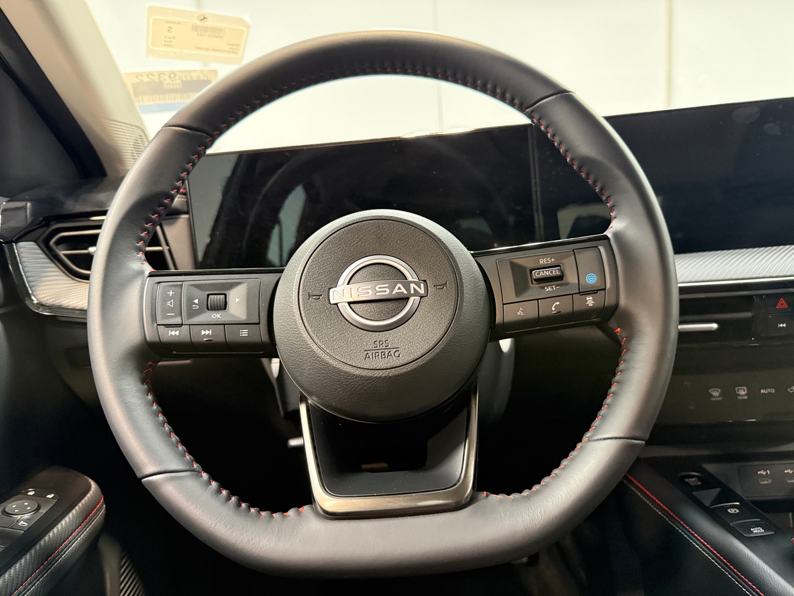 Thumbnail: 2025 Nissan Kicks - 4