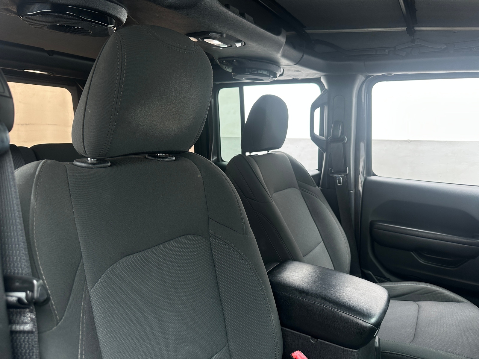 Thumbnail: 2018 Jeep Wrangler - 2