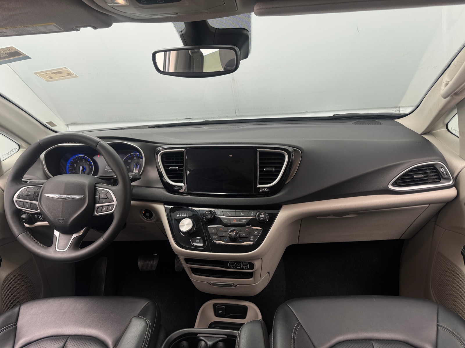 Thumbnail: 2024 Chrysler Pacifica - 2