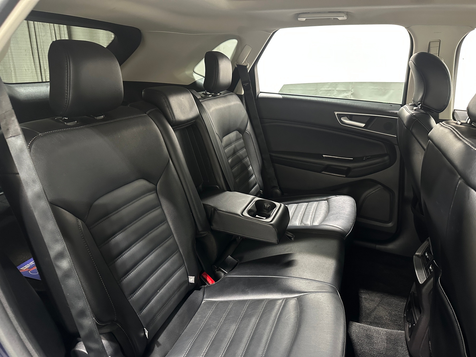 Thumbnail: 2017 Ford Edge - 5