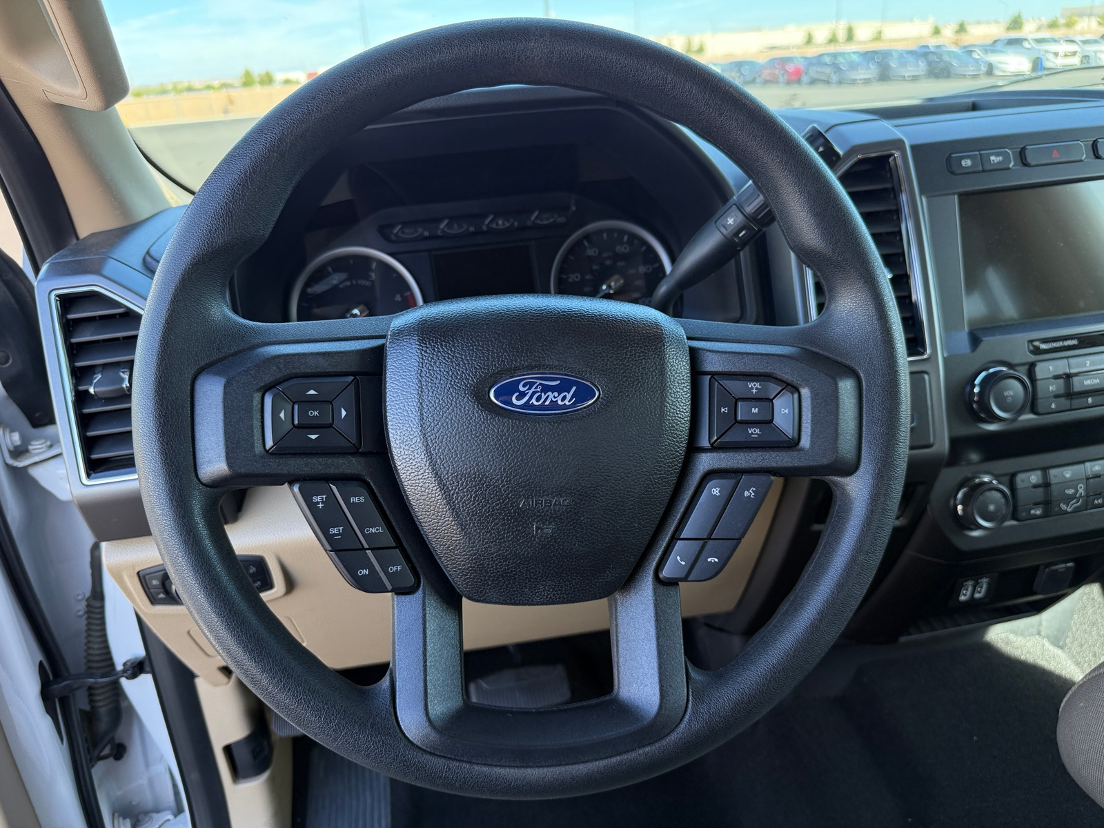 Thumbnail: 2019 Ford Econoline - 5