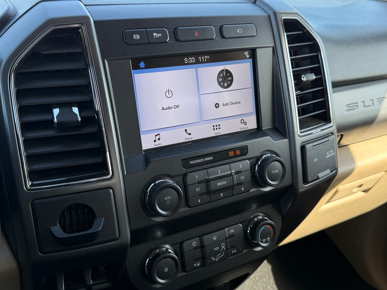 Thumbnail: 2019 Ford Econoline - 4