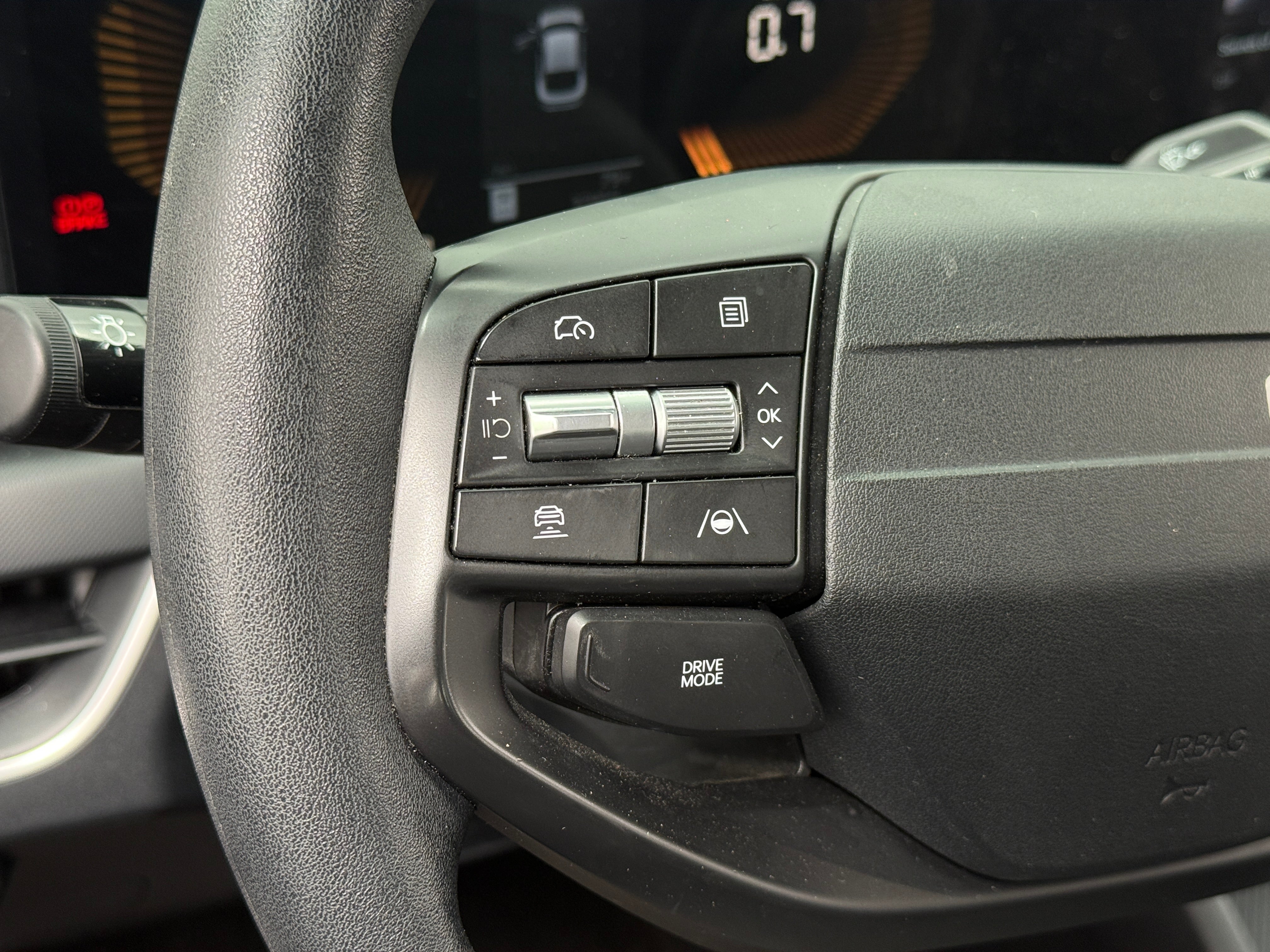 2025 Kia K4 LXS - Photo 3