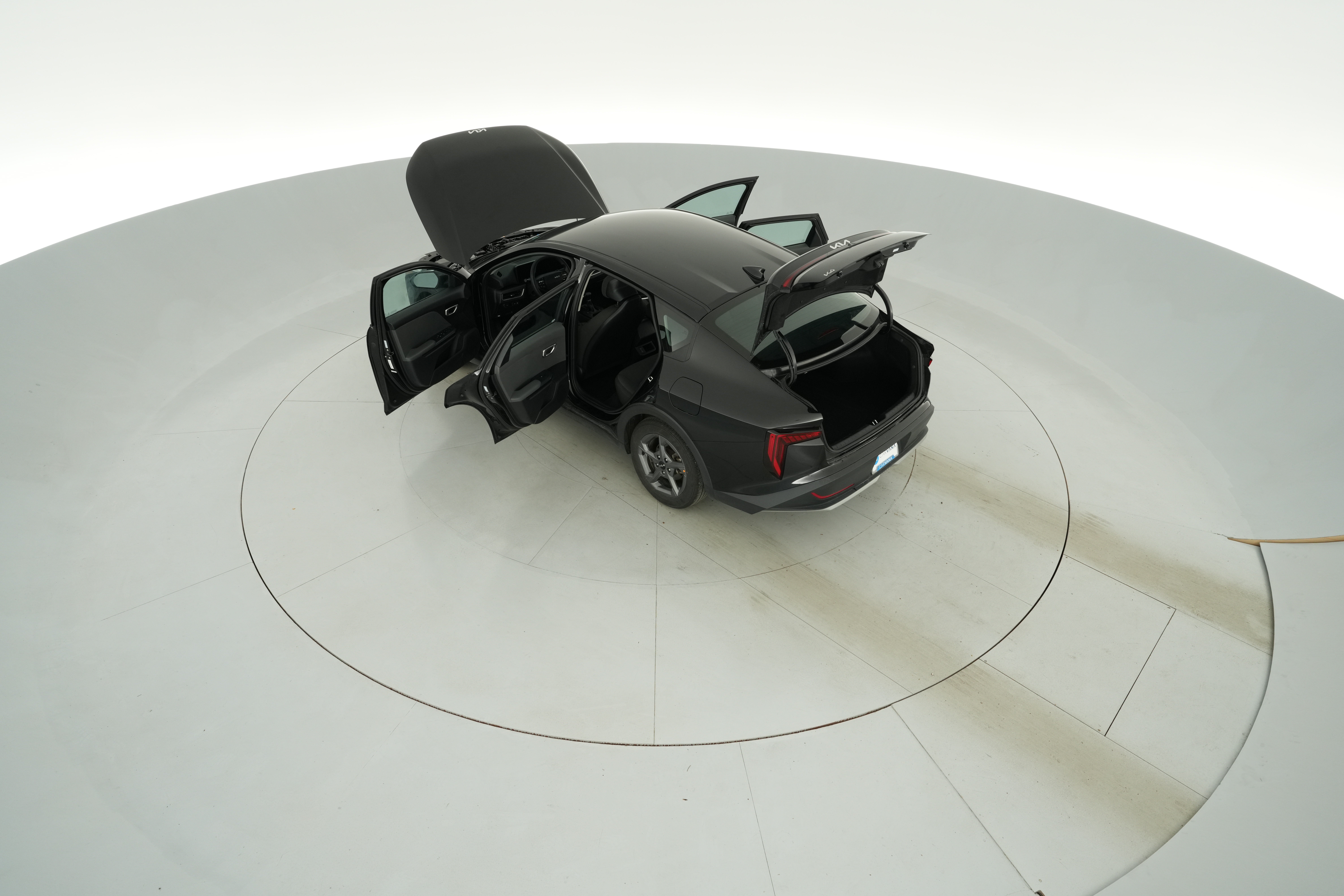 2025 Kia K4 LXS - Photo 44