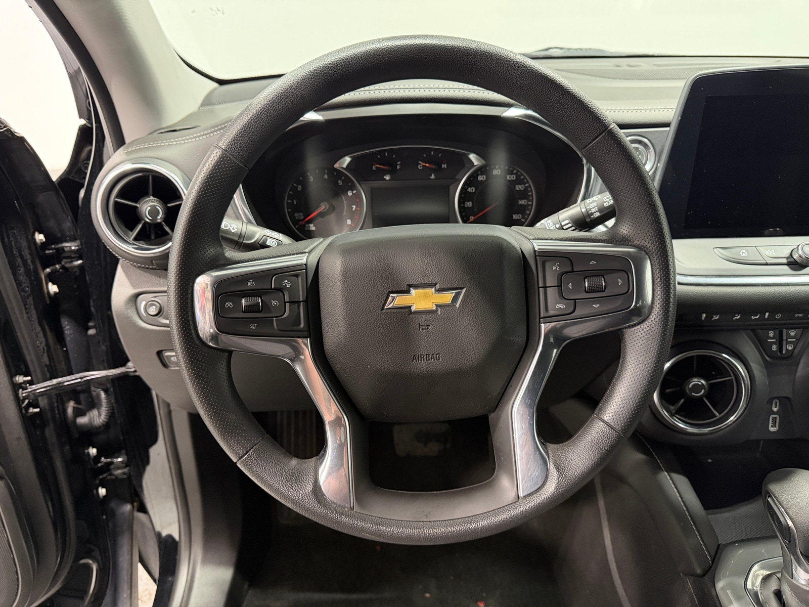 Thumbnail: 2026 Chevrolet Blazer - 5