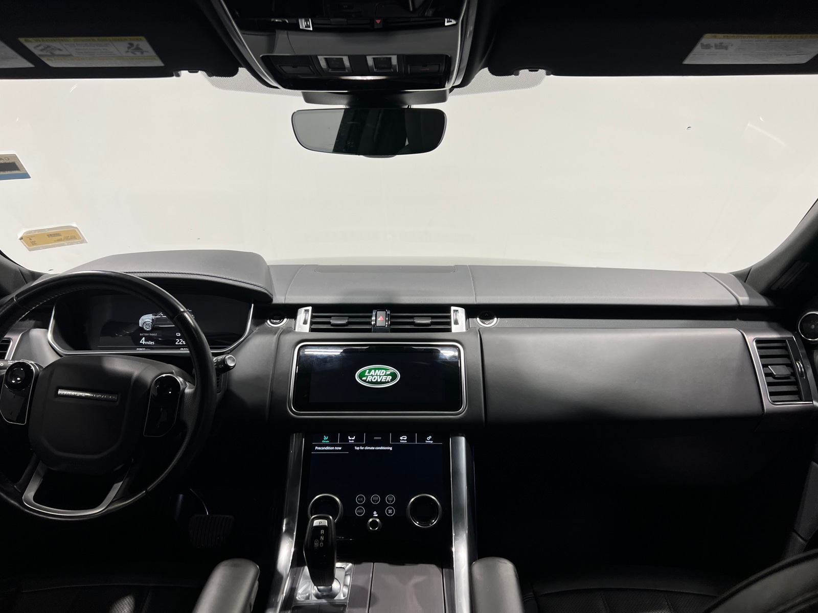 Thumbnail: 2020 Land Rover Range Rover Sport - 2
