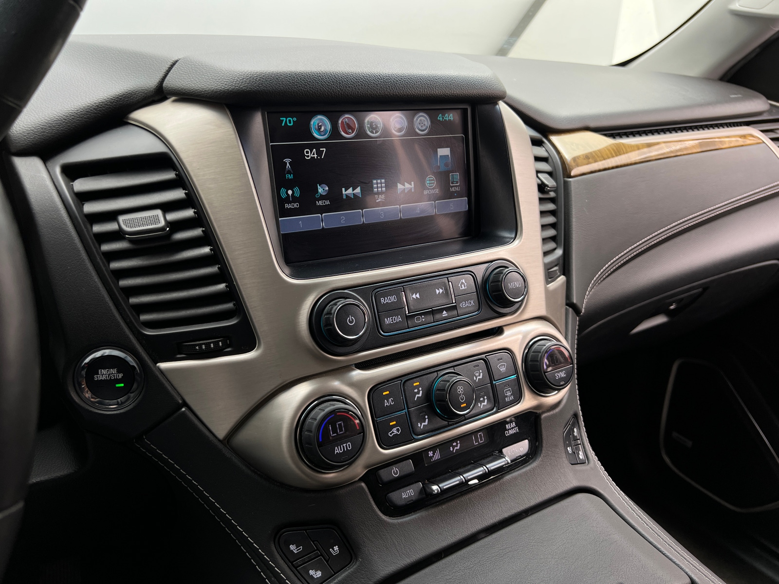 Thumbnail: 2017 GMC Yukon - 3