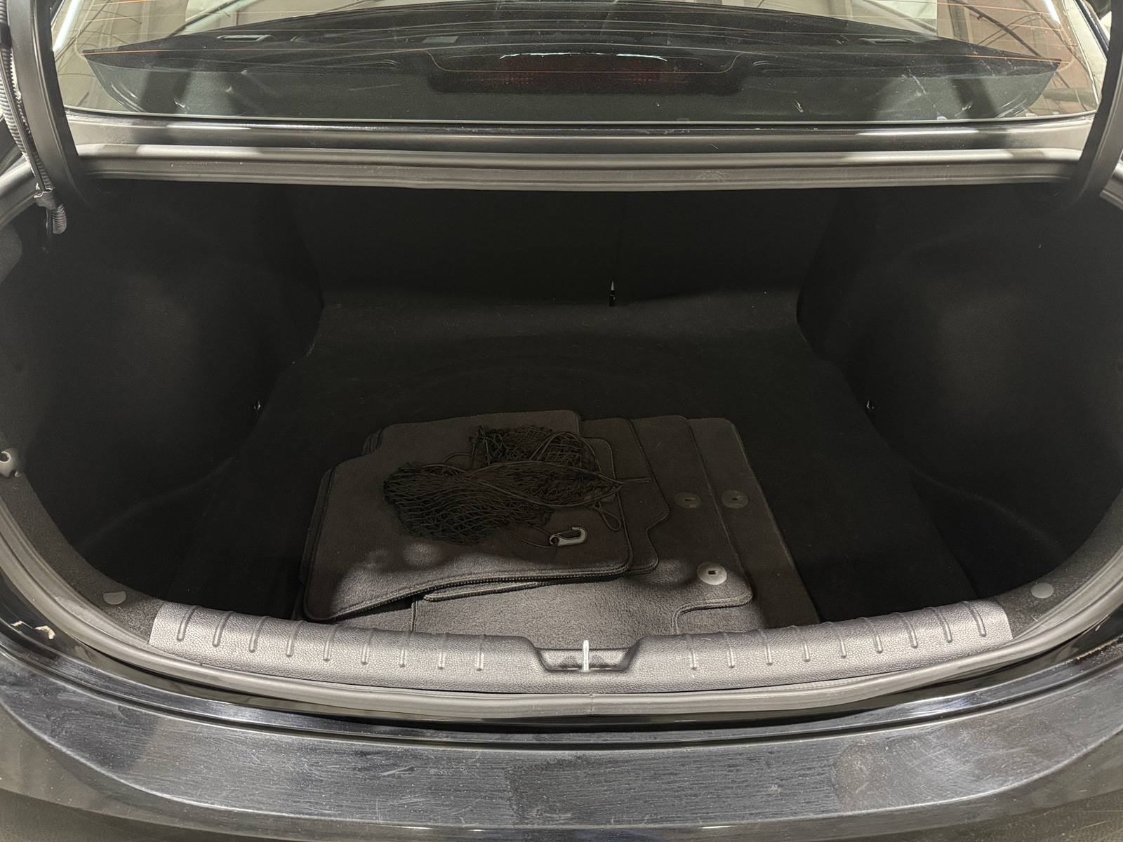 Thumbnail: 2019 Kia Rio - 7