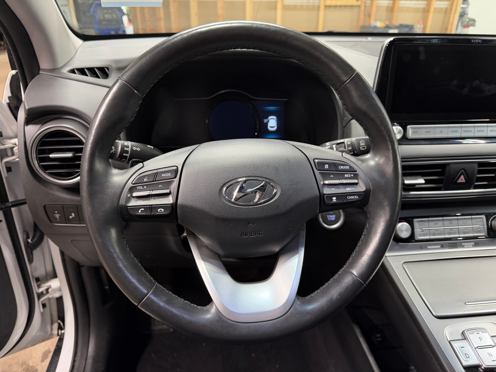 Thumbnail: 2021 Hyundai Kona - 4