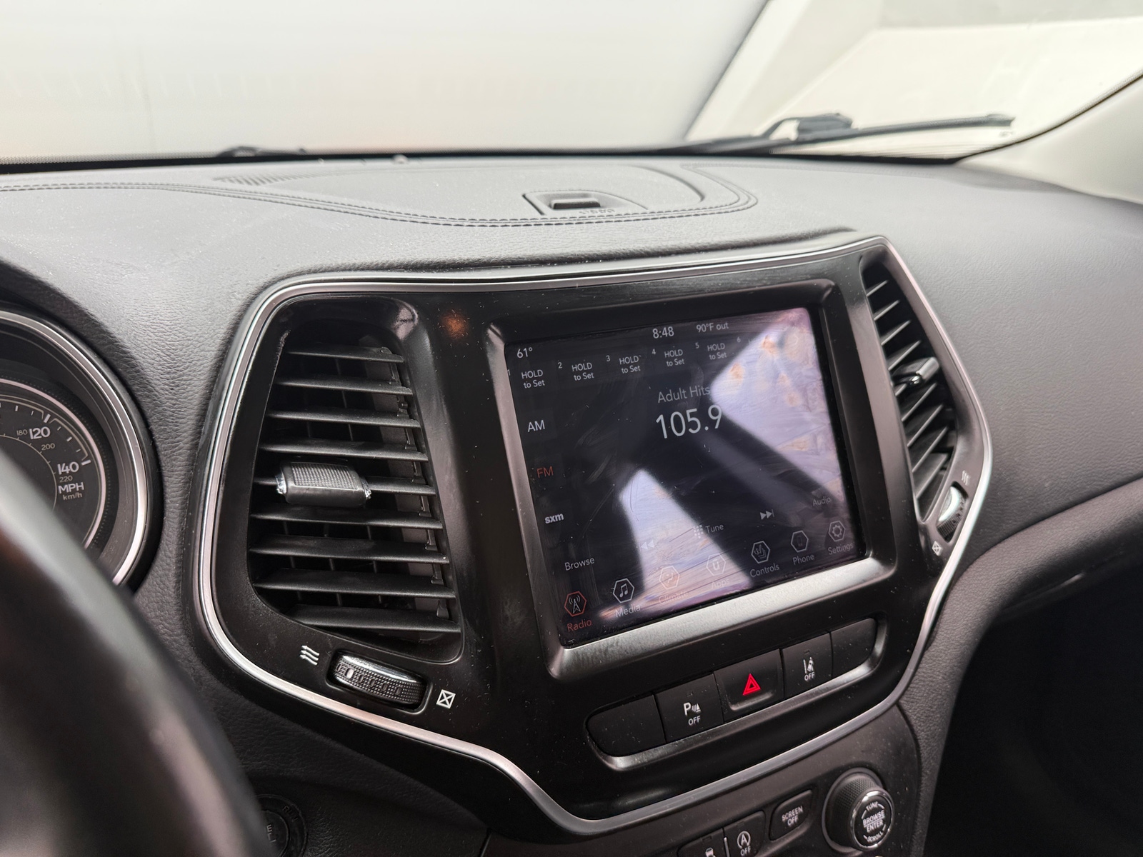 Thumbnail: 2021 Jeep Cherokee - 3