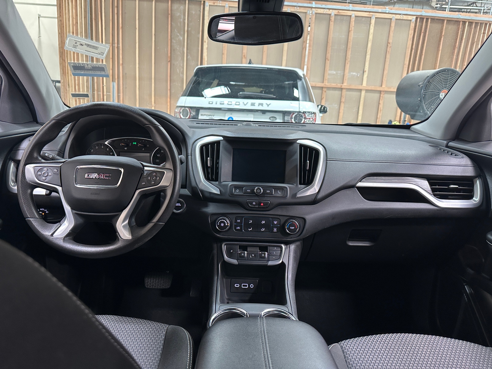 Thumbnail: 2024 GMC Terrain - 3