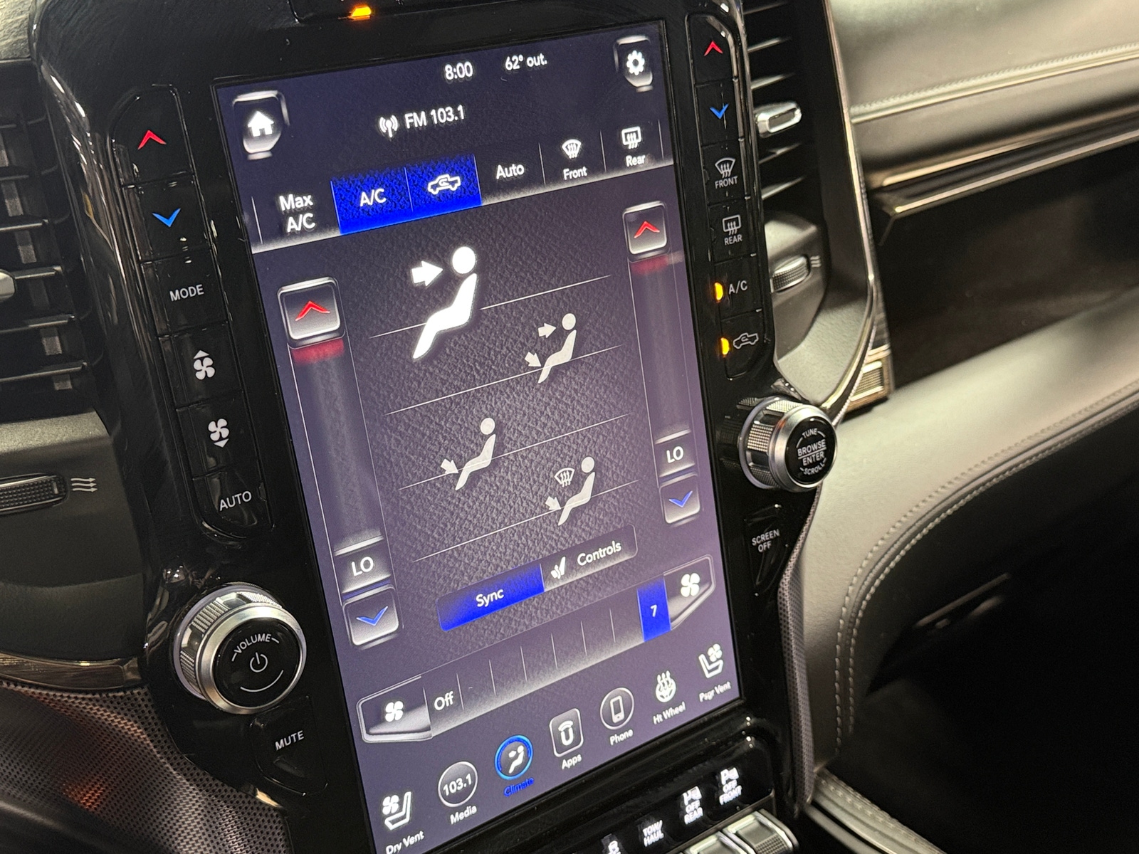 Thumbnail: 2019 RAM 1500 - 3