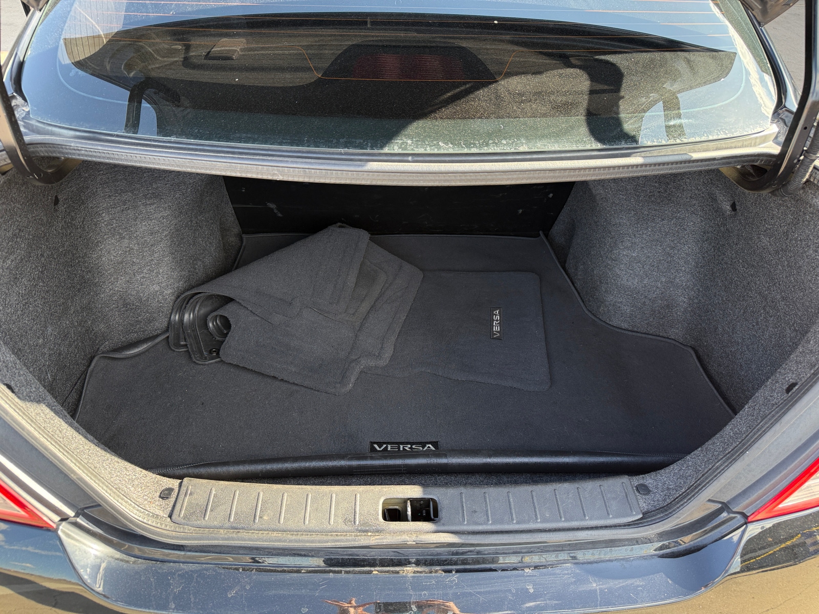 Thumbnail: 2019 Nissan Versa - 7
