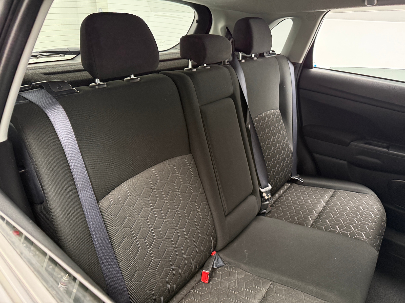 Thumbnail: 2024 Mitsubishi Outlander Sport - 6